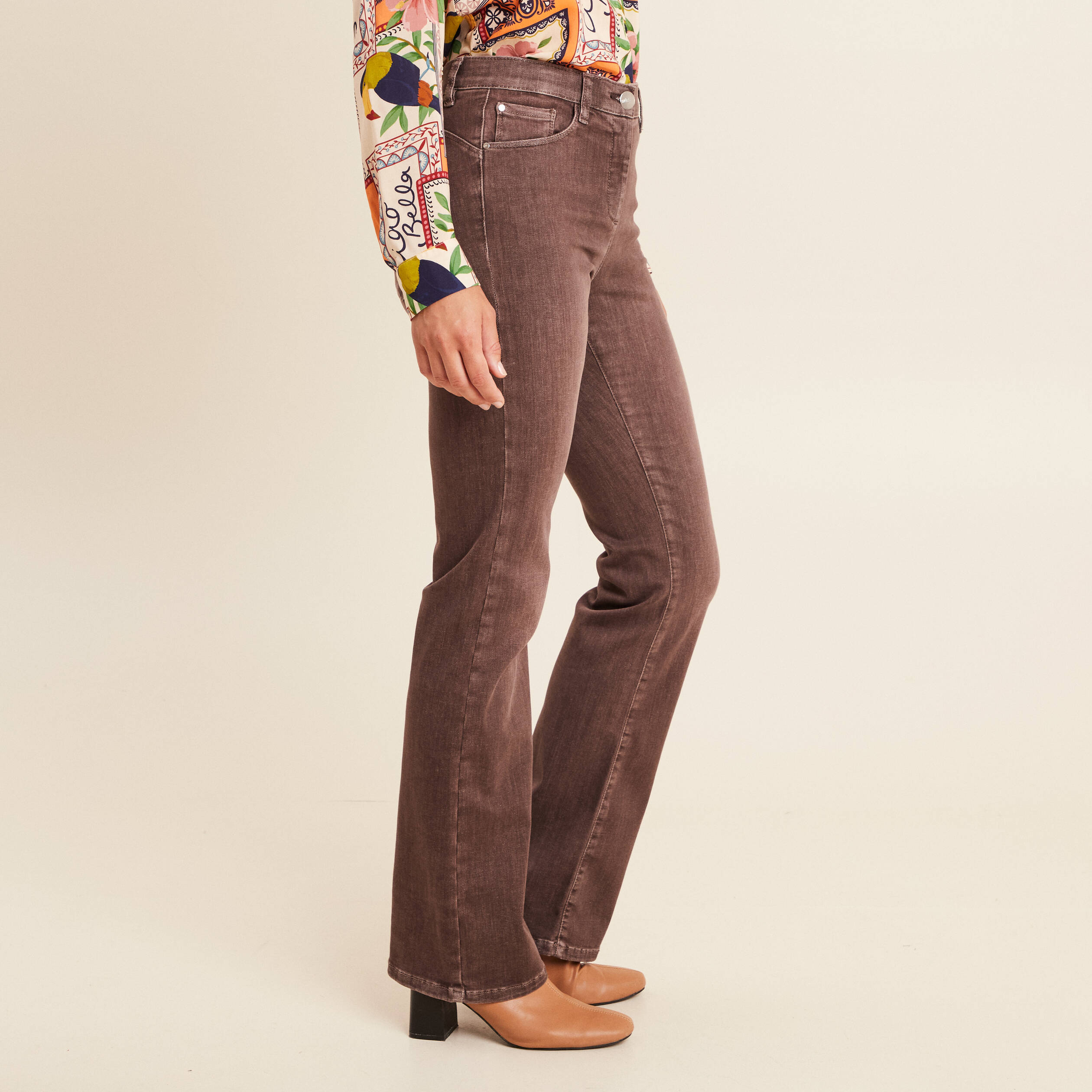 Jean magique L'Unique coupe bootcut marron clair femme