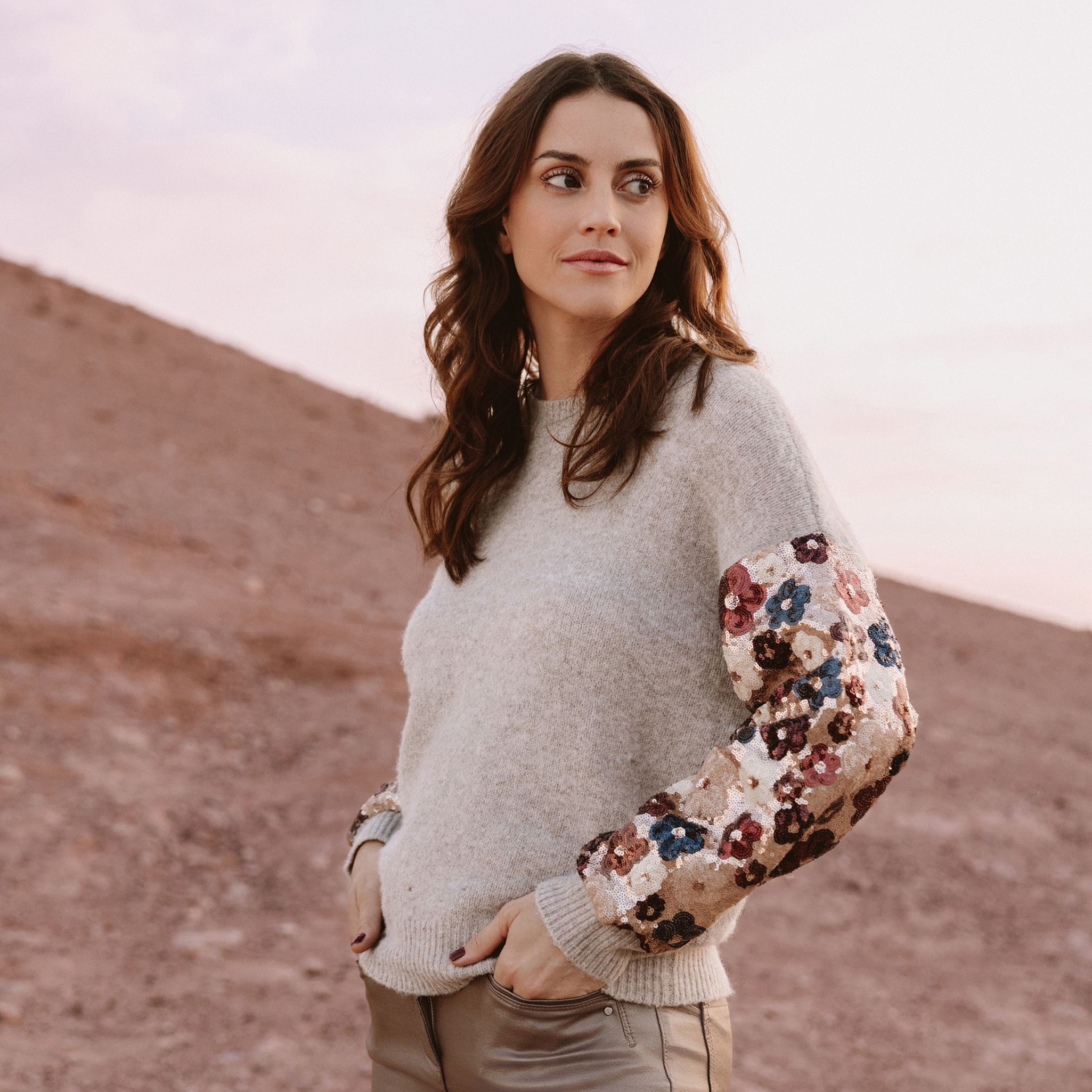 Pull col rond manches longues à sequins beige femme Vibs