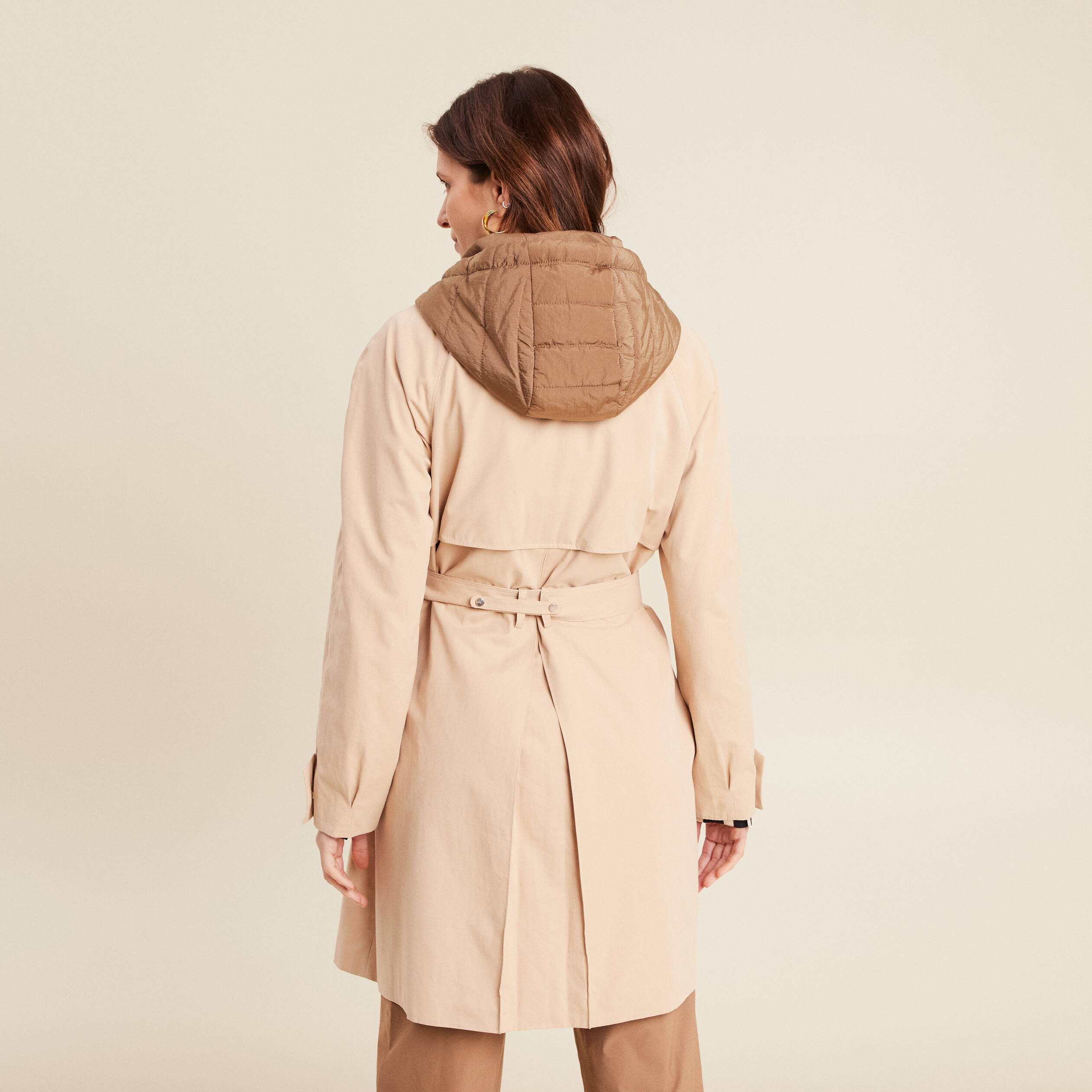 trench ceinture a capuche beige femme Trench ceinturé à capuche beige femme