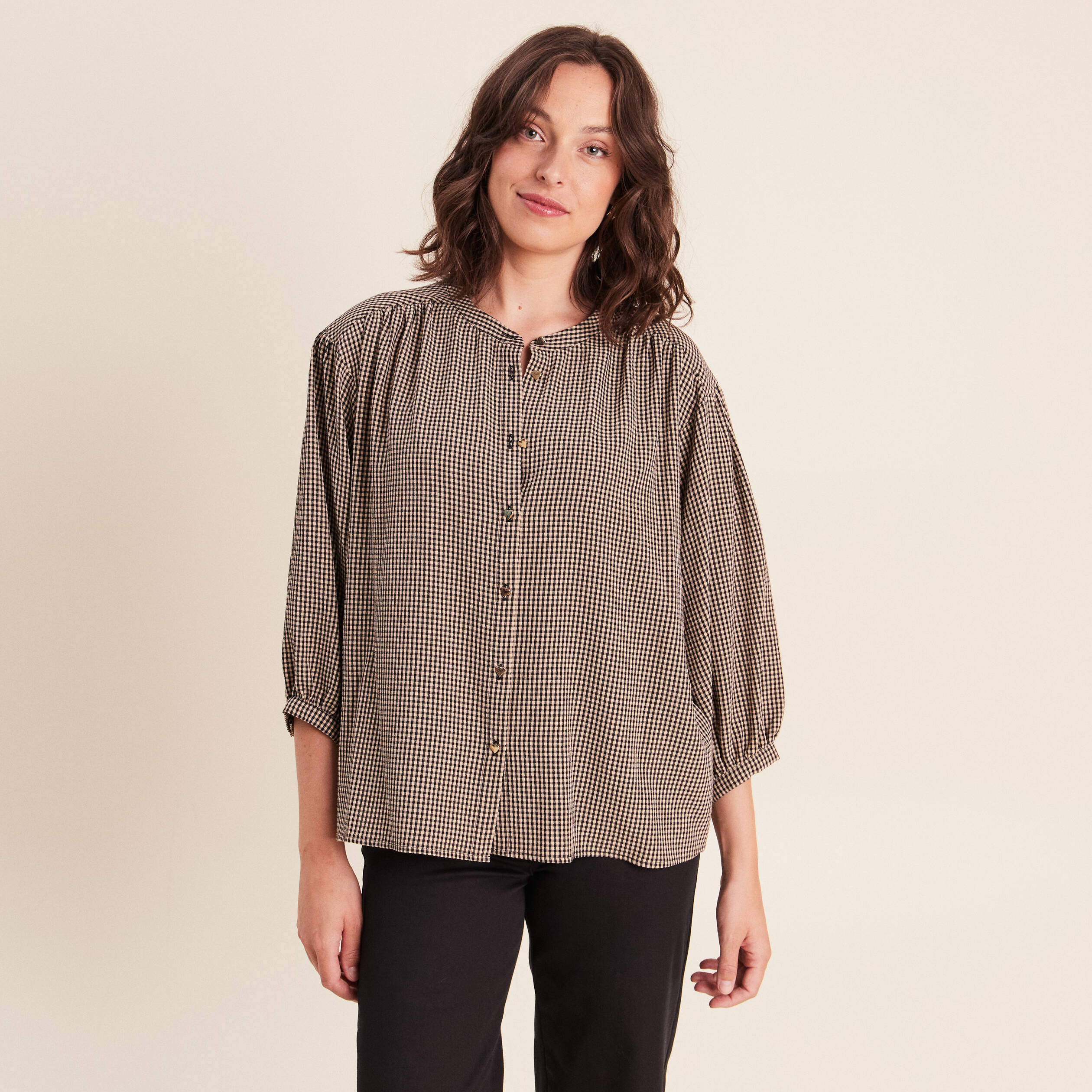 Chemise ample col rond manches longues noir femme
