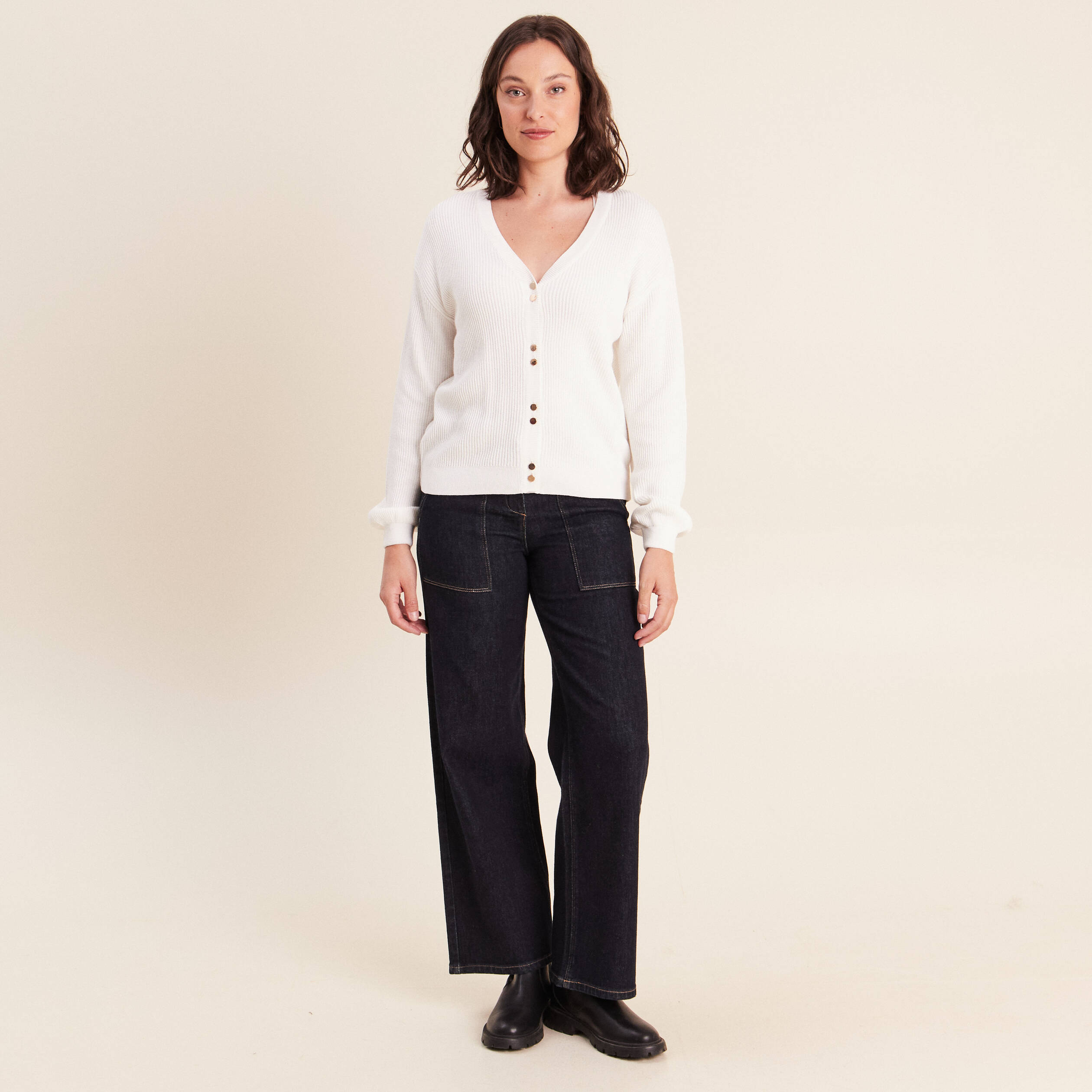 Gilet col v manches longues ecru femme