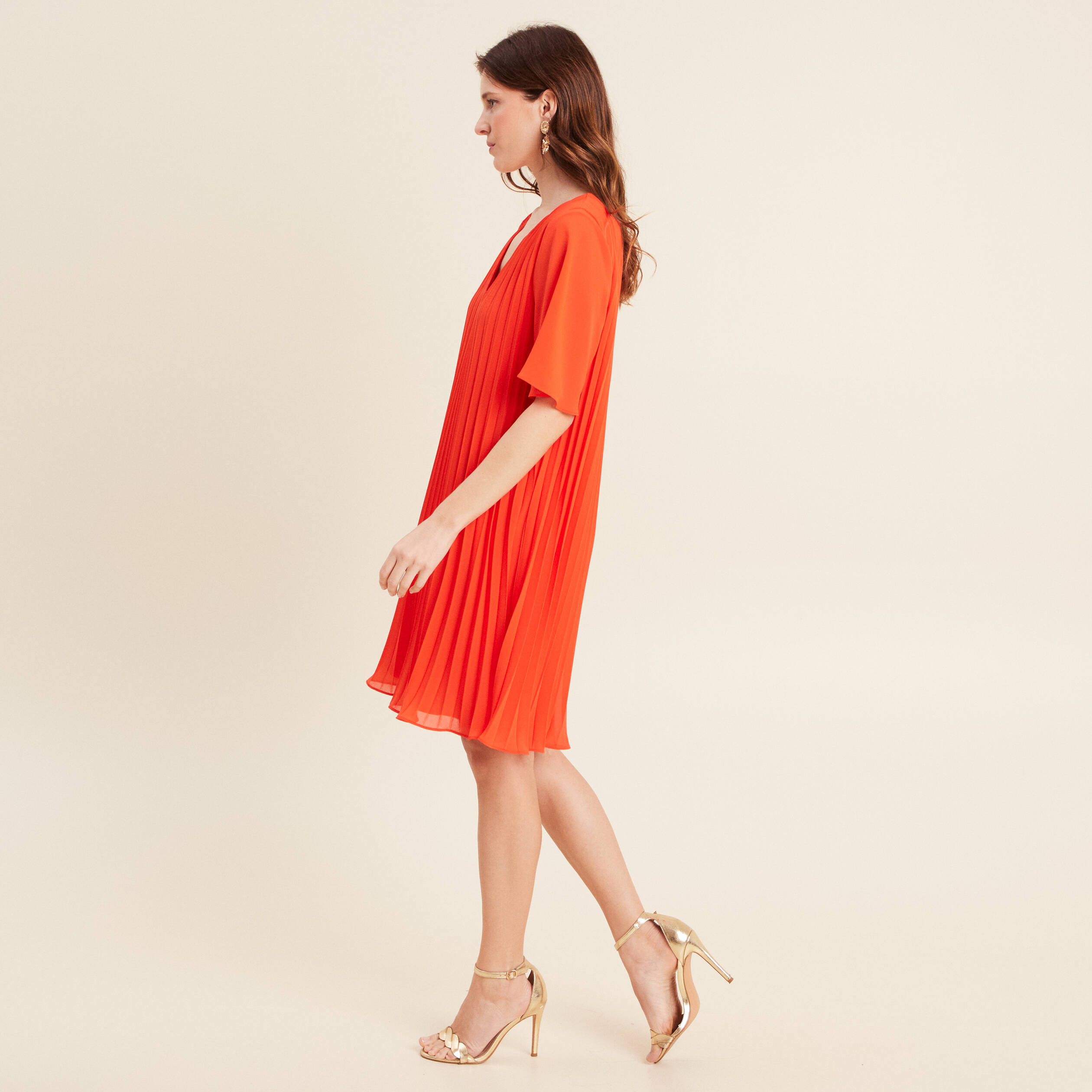robe droite plissee orange fonce femme Robe droite plissée orange foncé femme