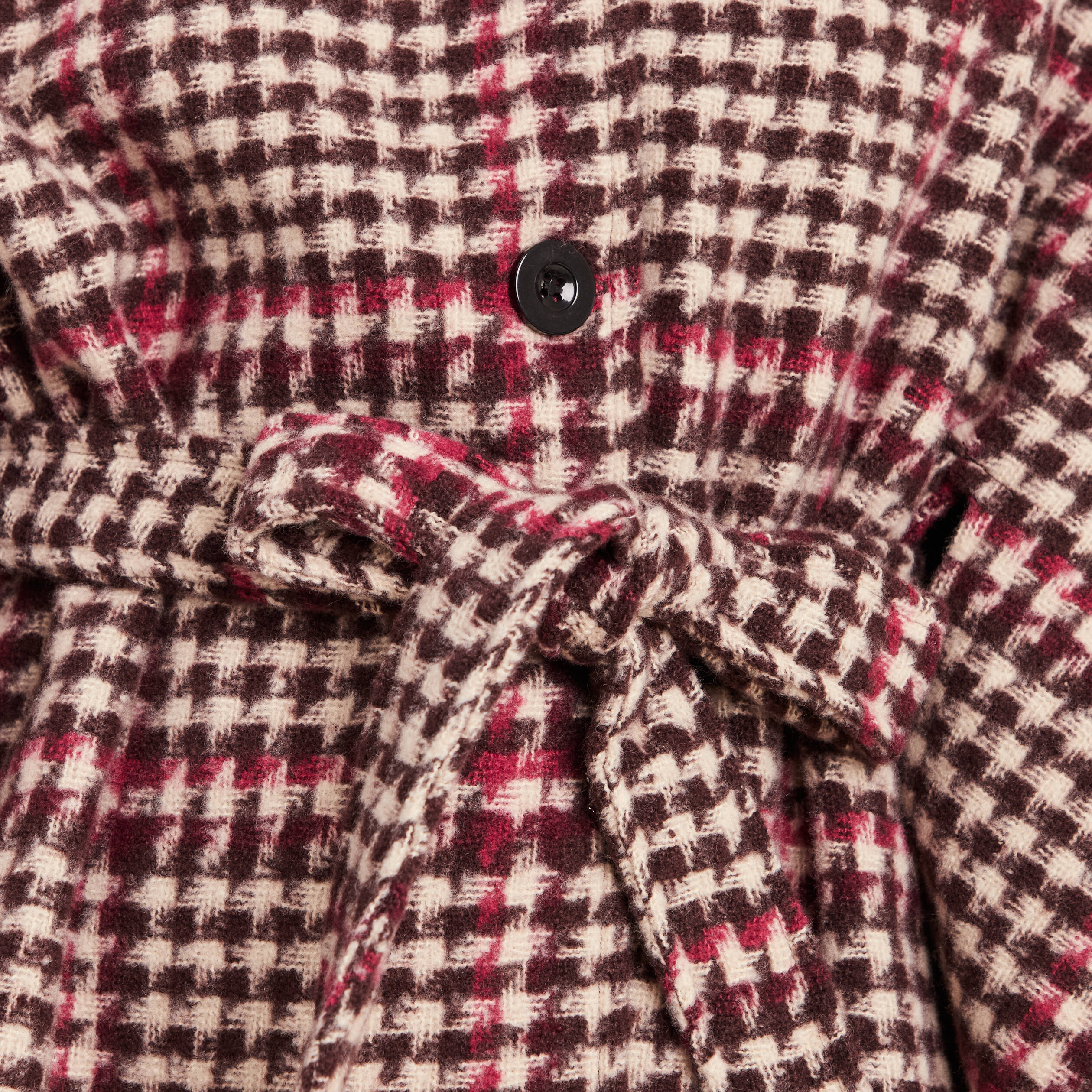 Poncho ceintur&eacute; boutonn&eacute; bordeaux femme