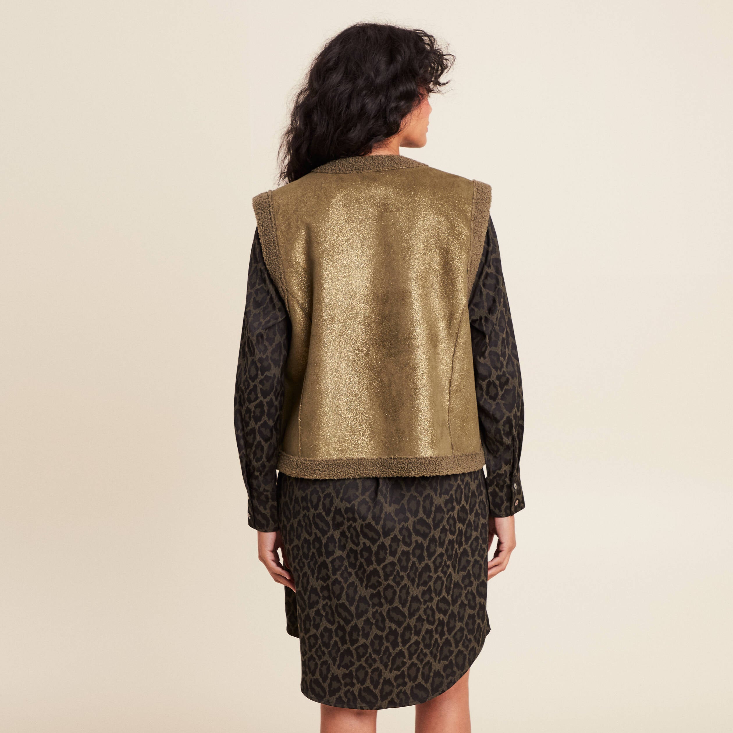 Gilet r&eacute;versible laine mouton vert kaki femme