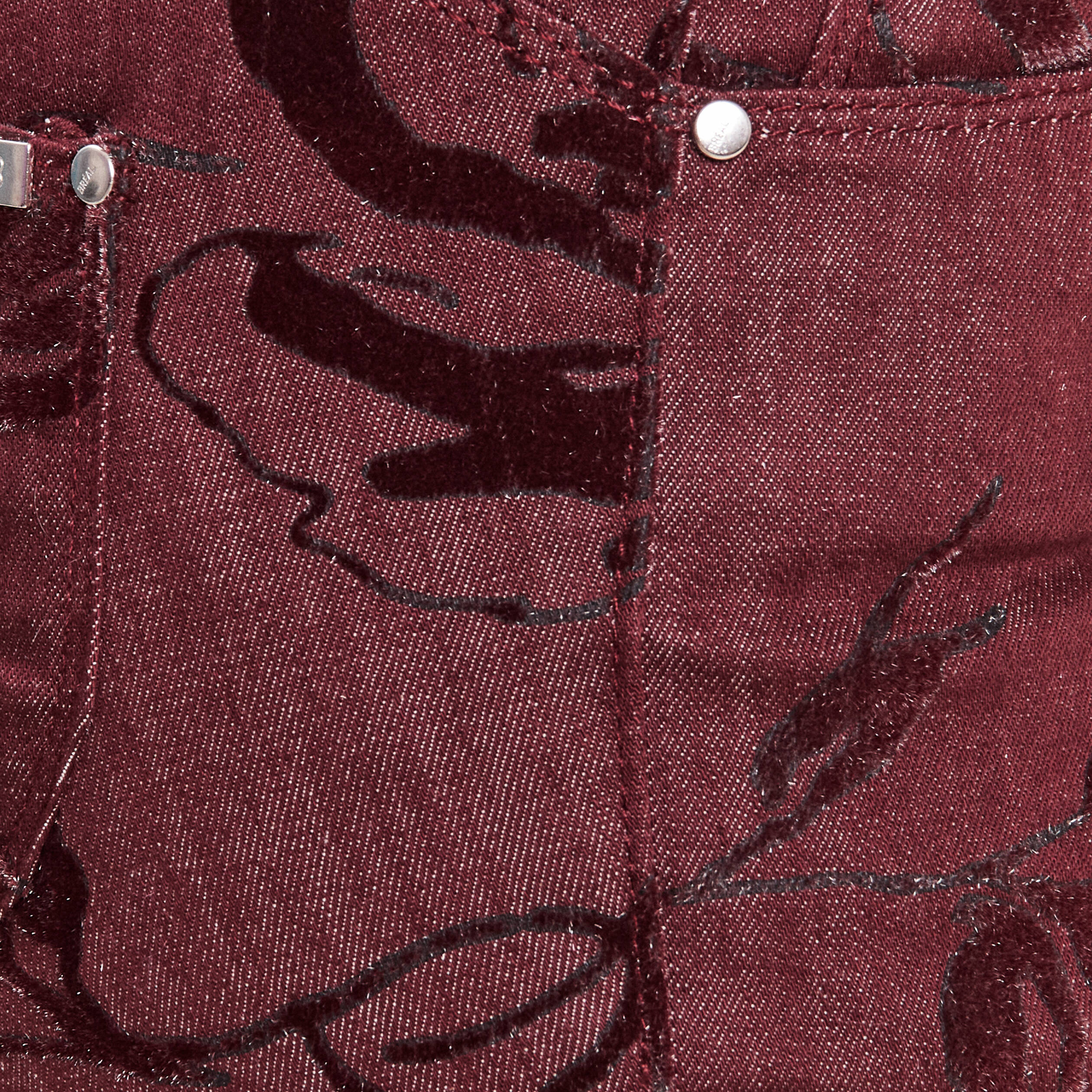 Jean ajusté taille standard bordeaux femme