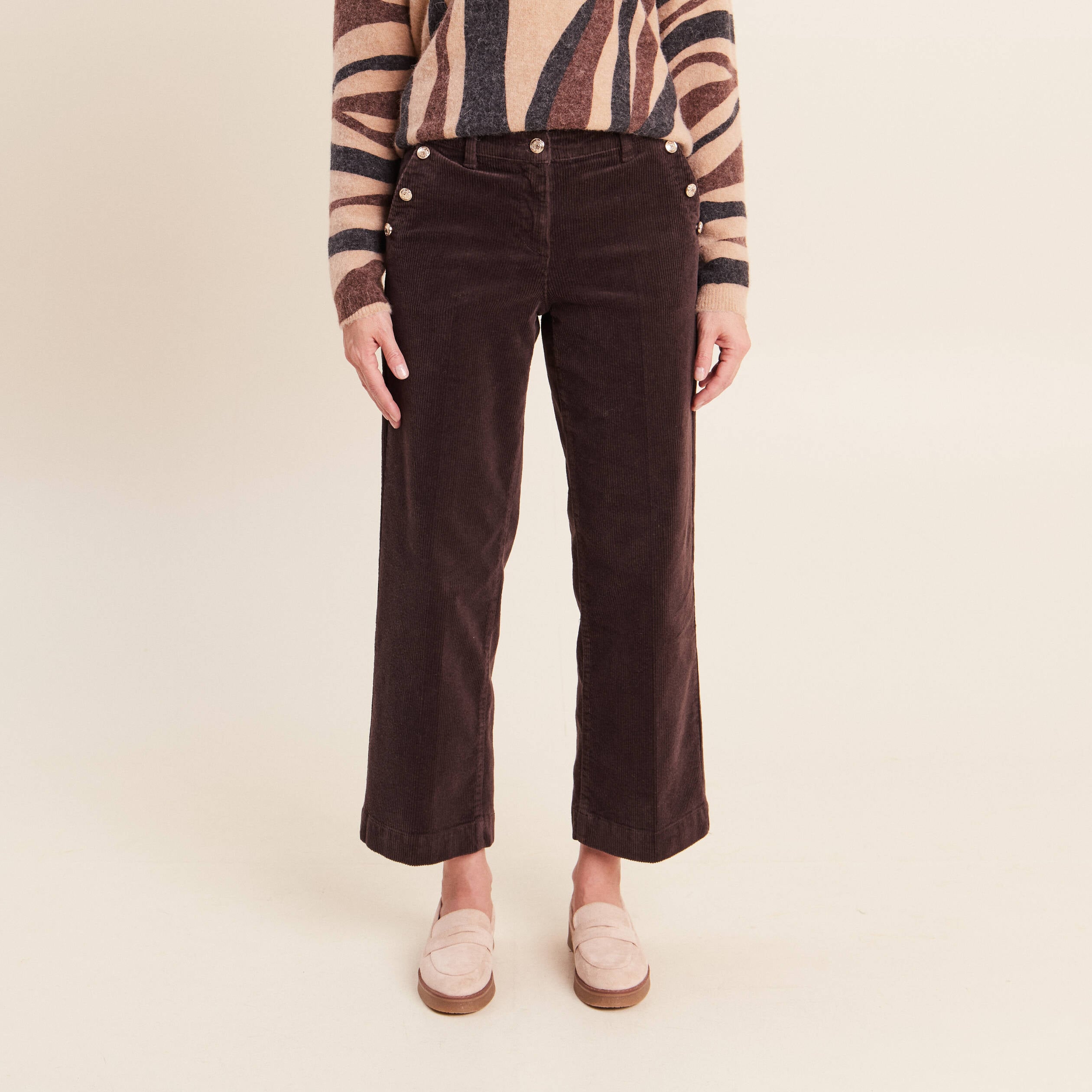 Pantalon large velours c&ocirc;tel&eacute; marron fonc&eacute; femme