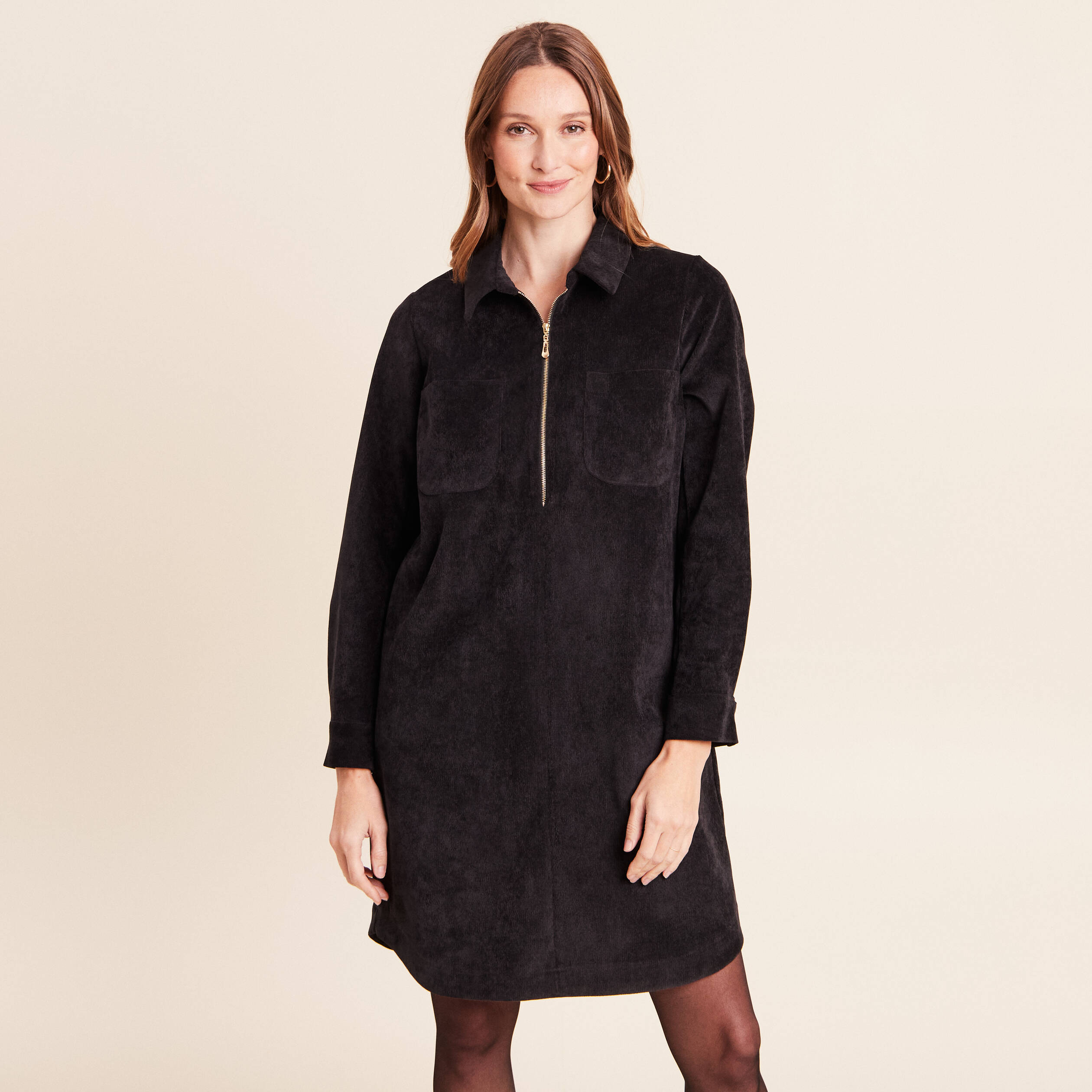 Robe droite courte velours col chemise noir femme