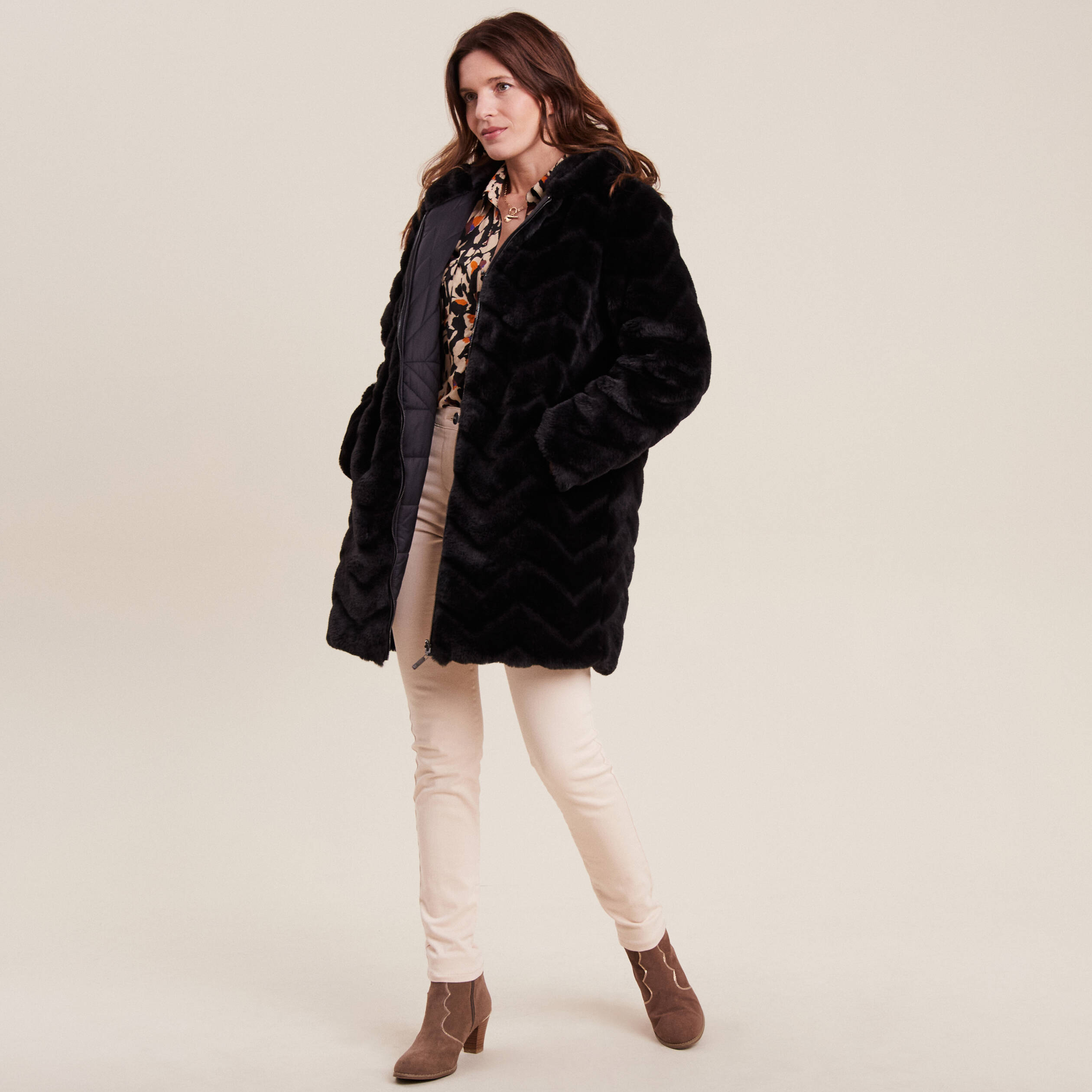 Manteau fausse fourrure réversible noir femme
