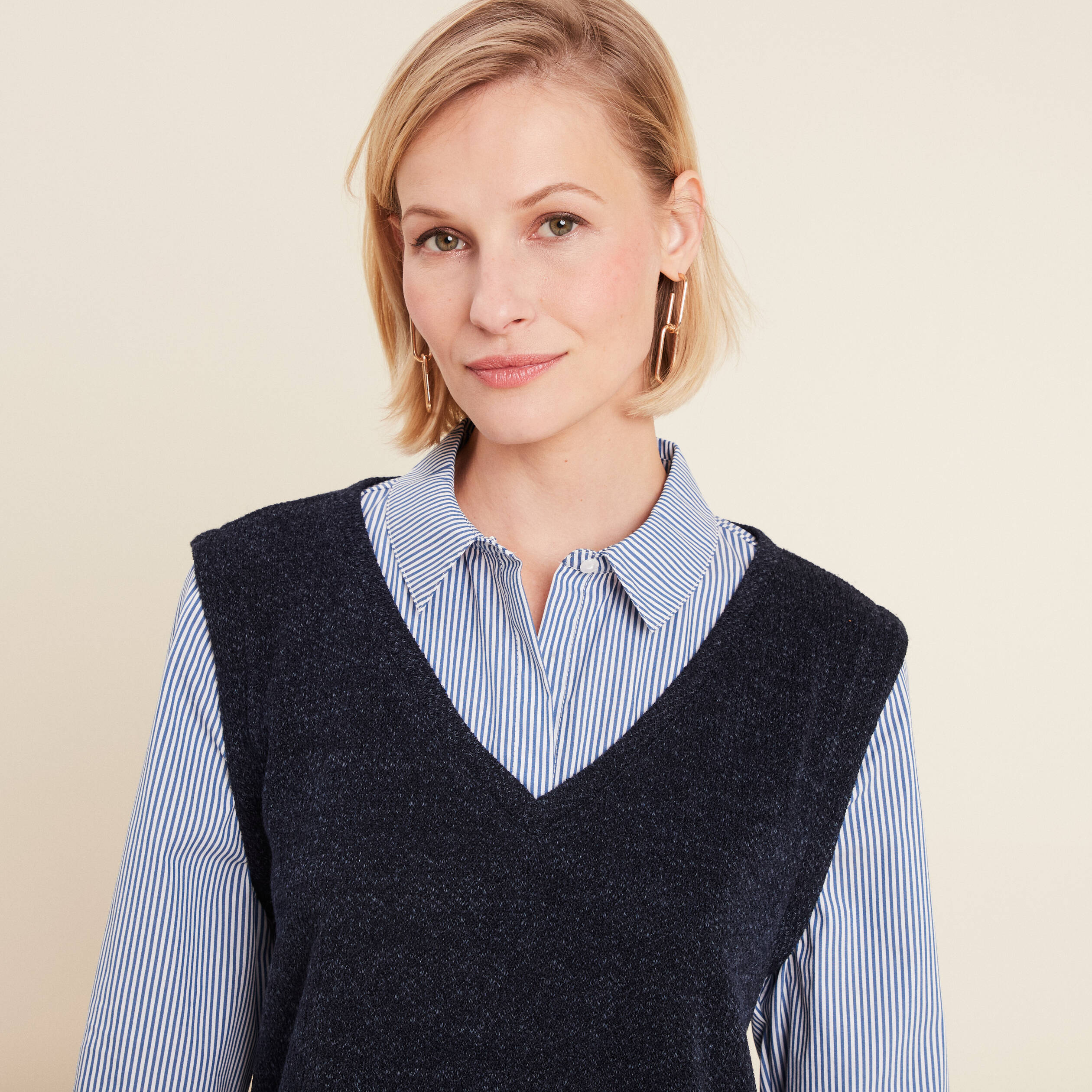 pull effet 2 en 1 chemise bleu fonce femme Pull effet 2-en-1 chemise bleu foncé femme