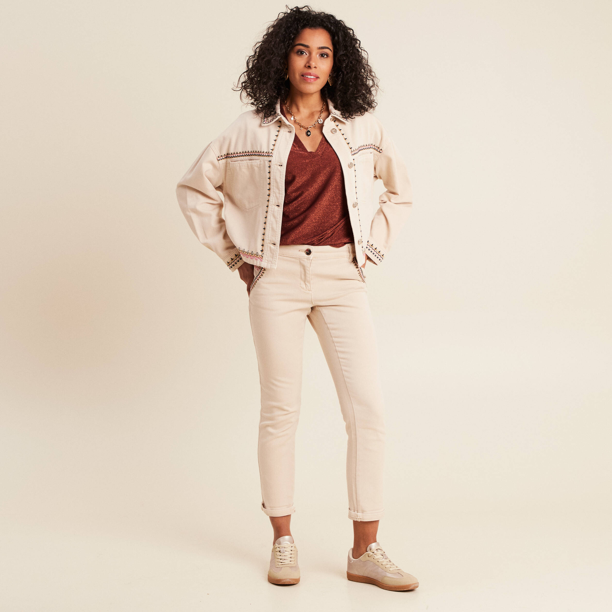 veste en jean brodee denim beige femme Veste en jean brodée denim beige femme