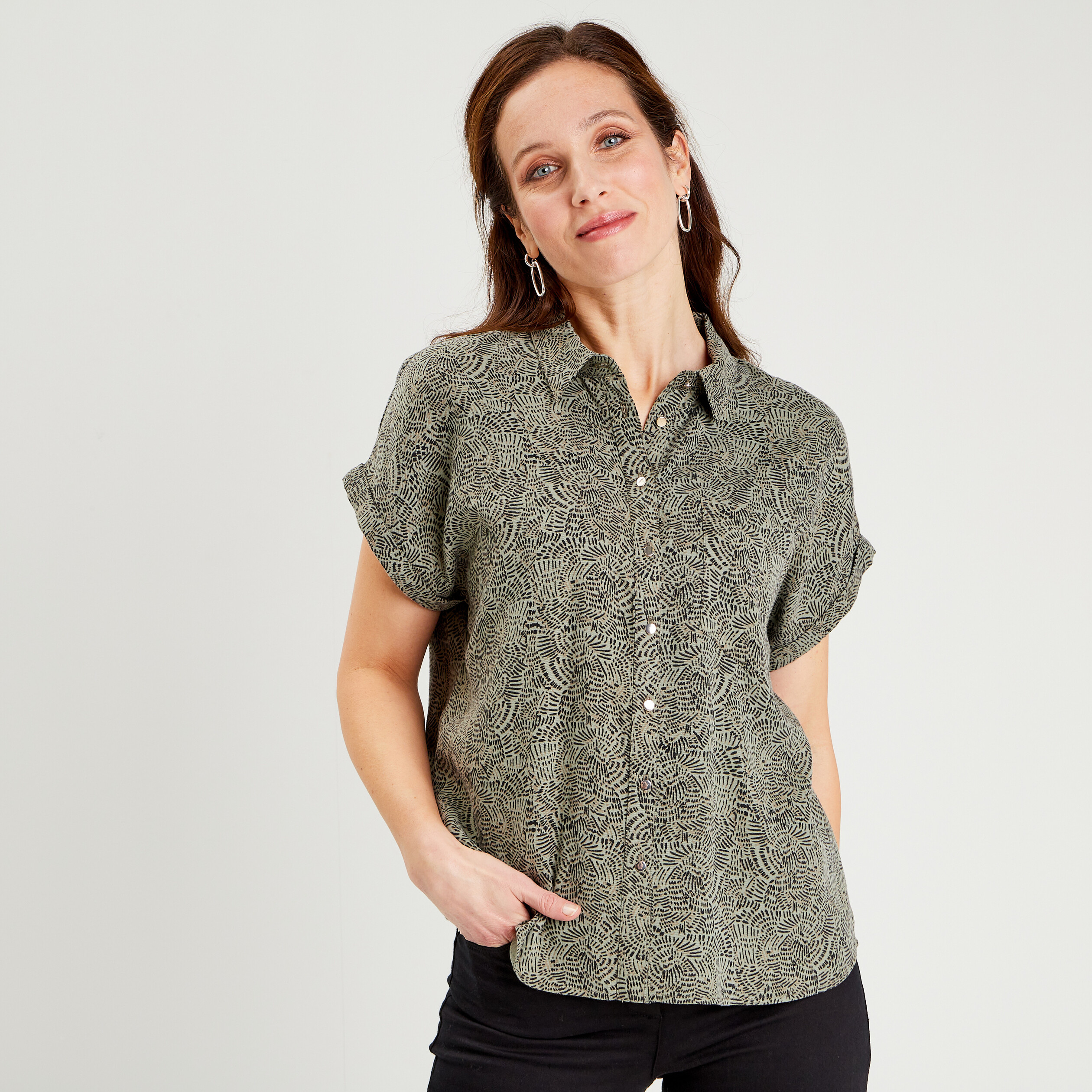 chemise manches courtes vert kaki femme Chemise manches courtes vert kaki femme