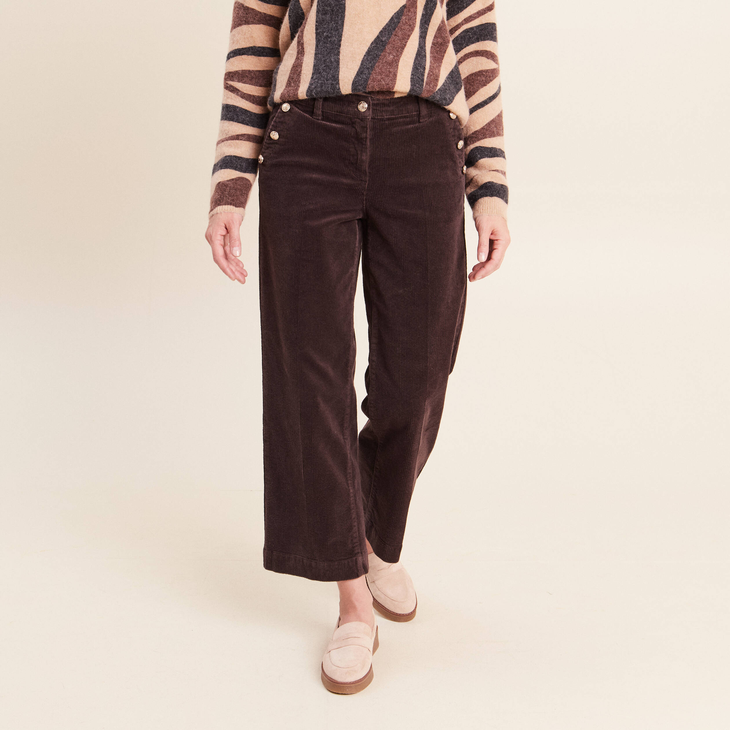 Pantalon large velours c&ocirc;tel&eacute; marron fonc&eacute; femme