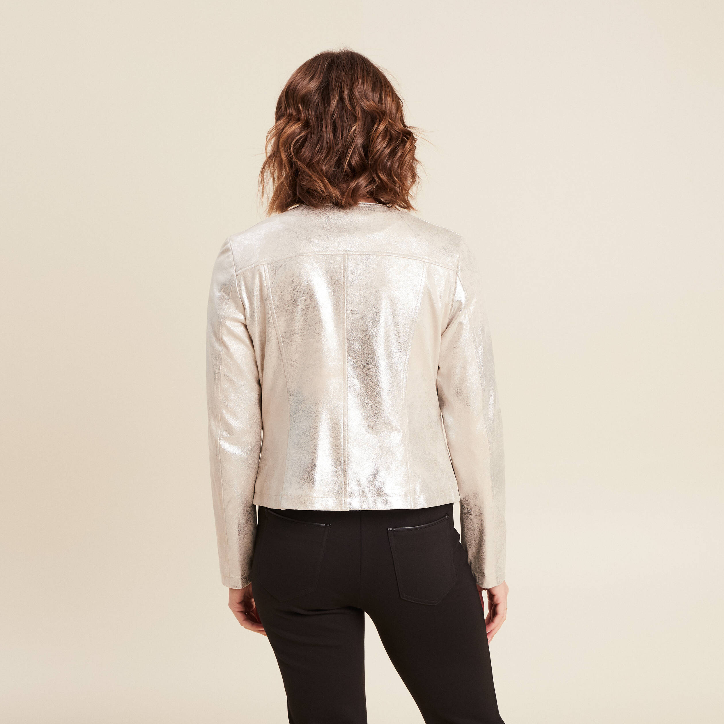 veste droite zippee couleur argent femme Veste droite zippée couleur argent femme