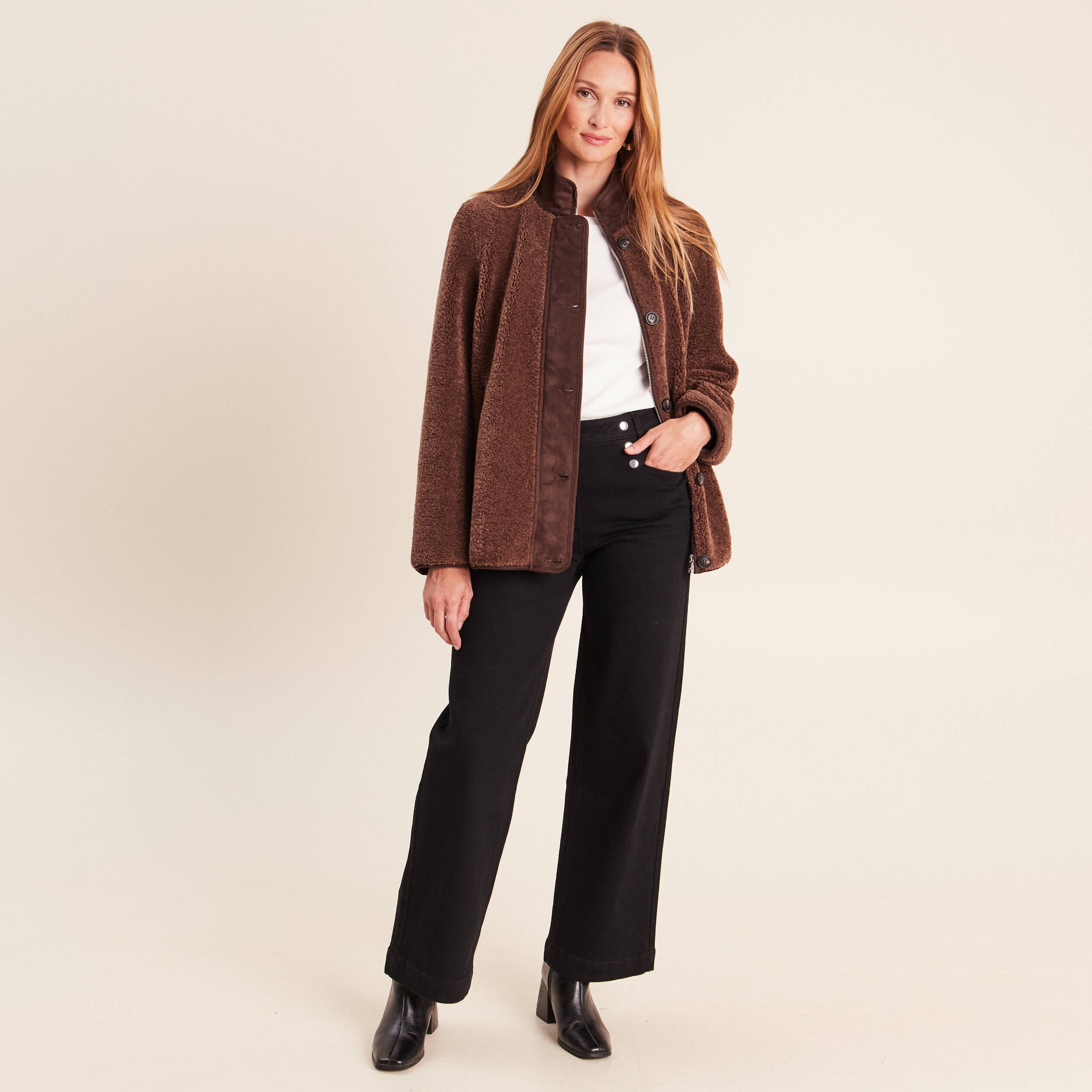 Manteau manches longues col montant marron fonc&eacute; femme