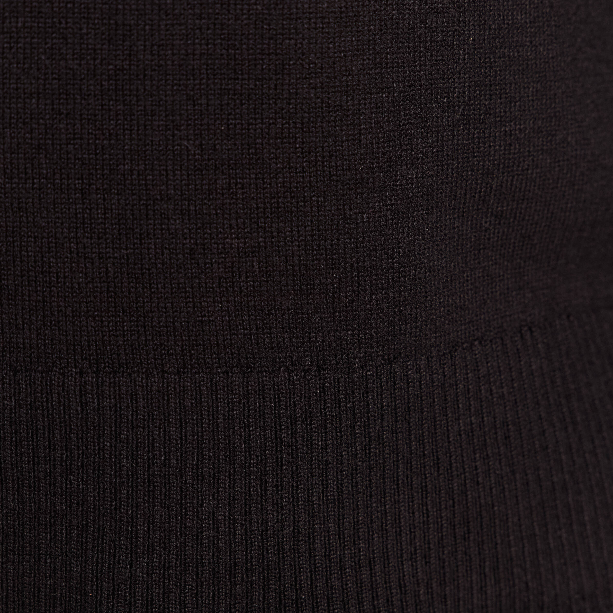 Pull droit col rond manches longues noir femme