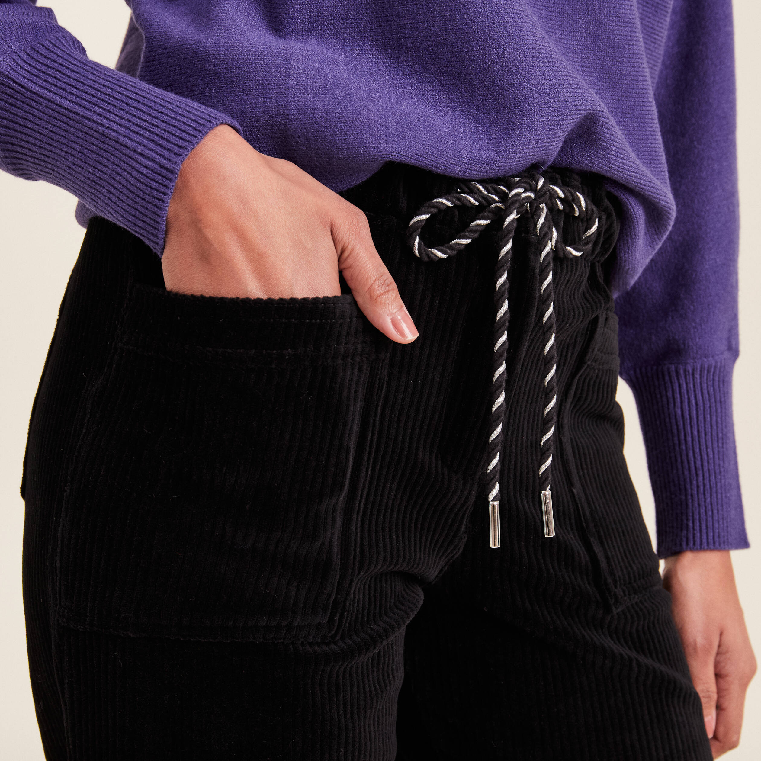 pantalon paperbag velours noir femme Pantalon paperbag velours noir femme