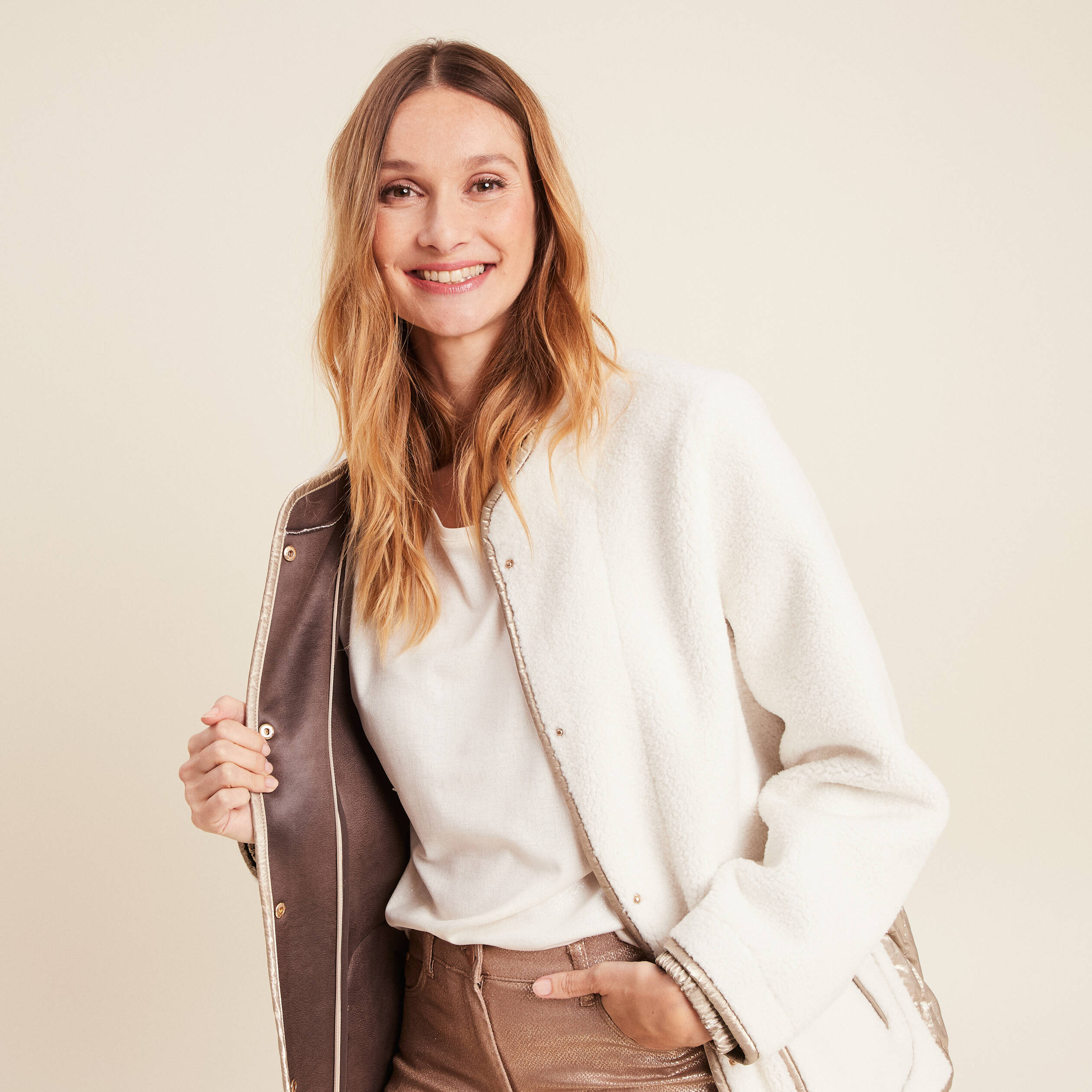 manteau laine mouton a capuche ecru femme Manteau laine mouton à capuche ecru femme