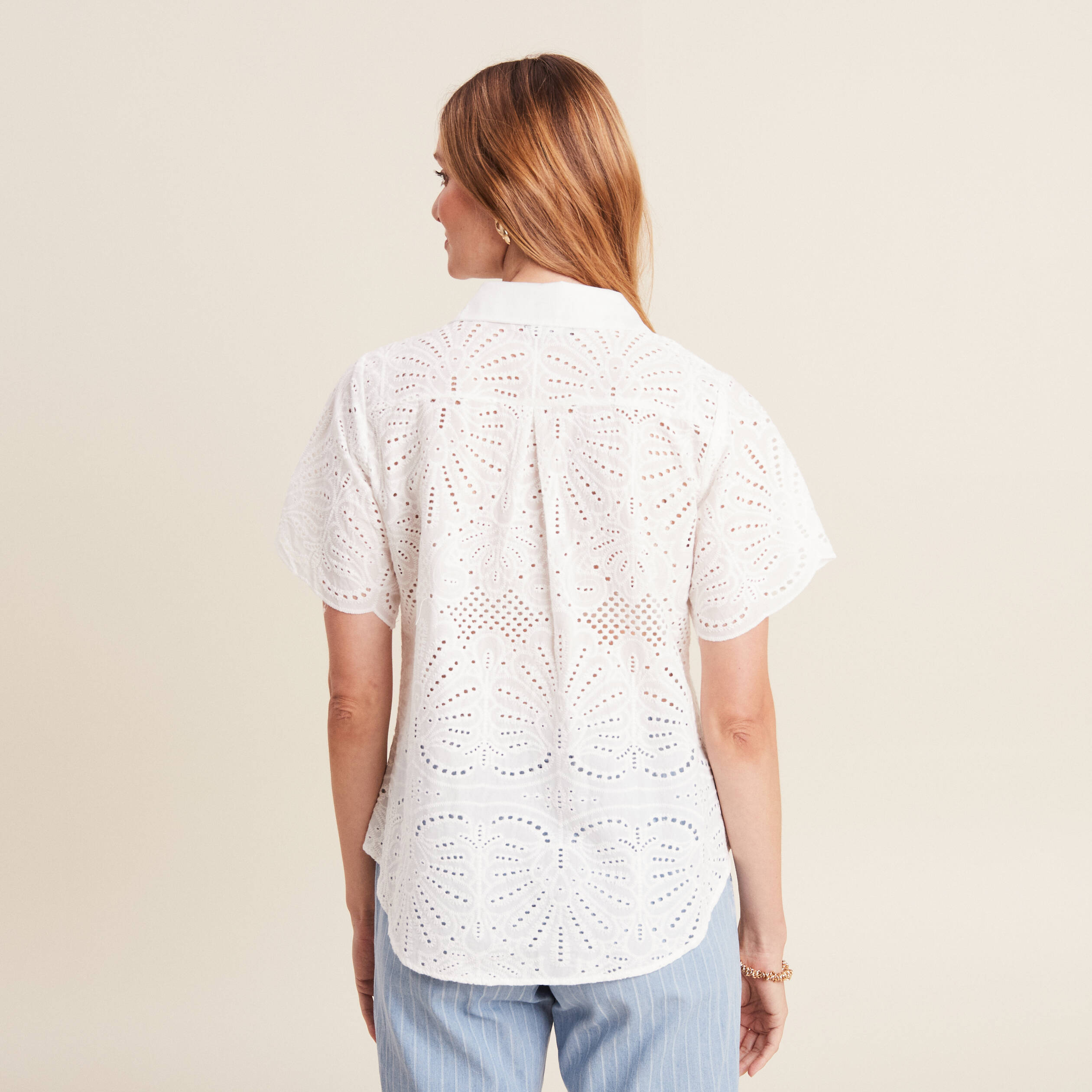 Chemise manches courtes brod&eacute;e ecru femme