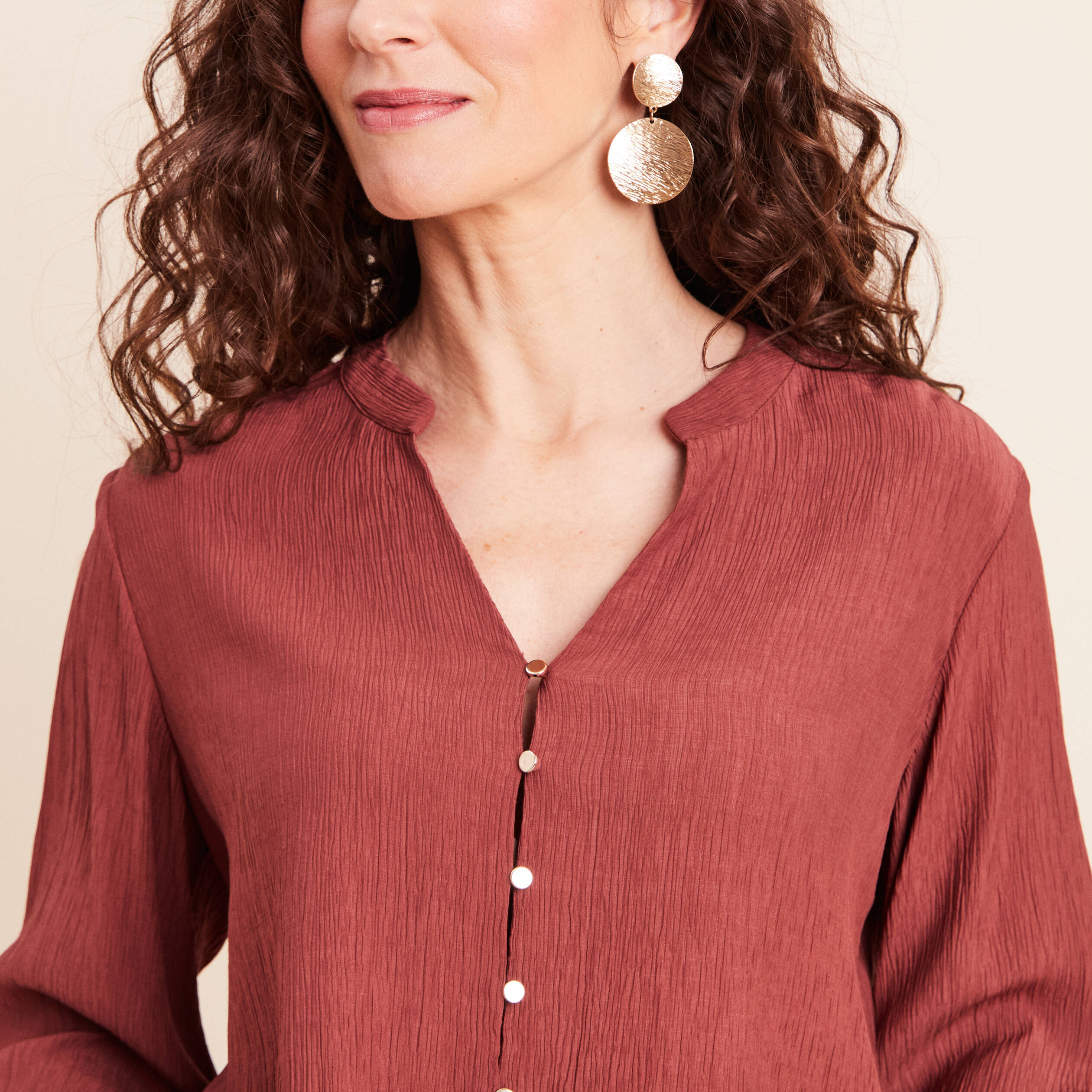 Blouse col v manches 3/4 fluide marron cognac femme