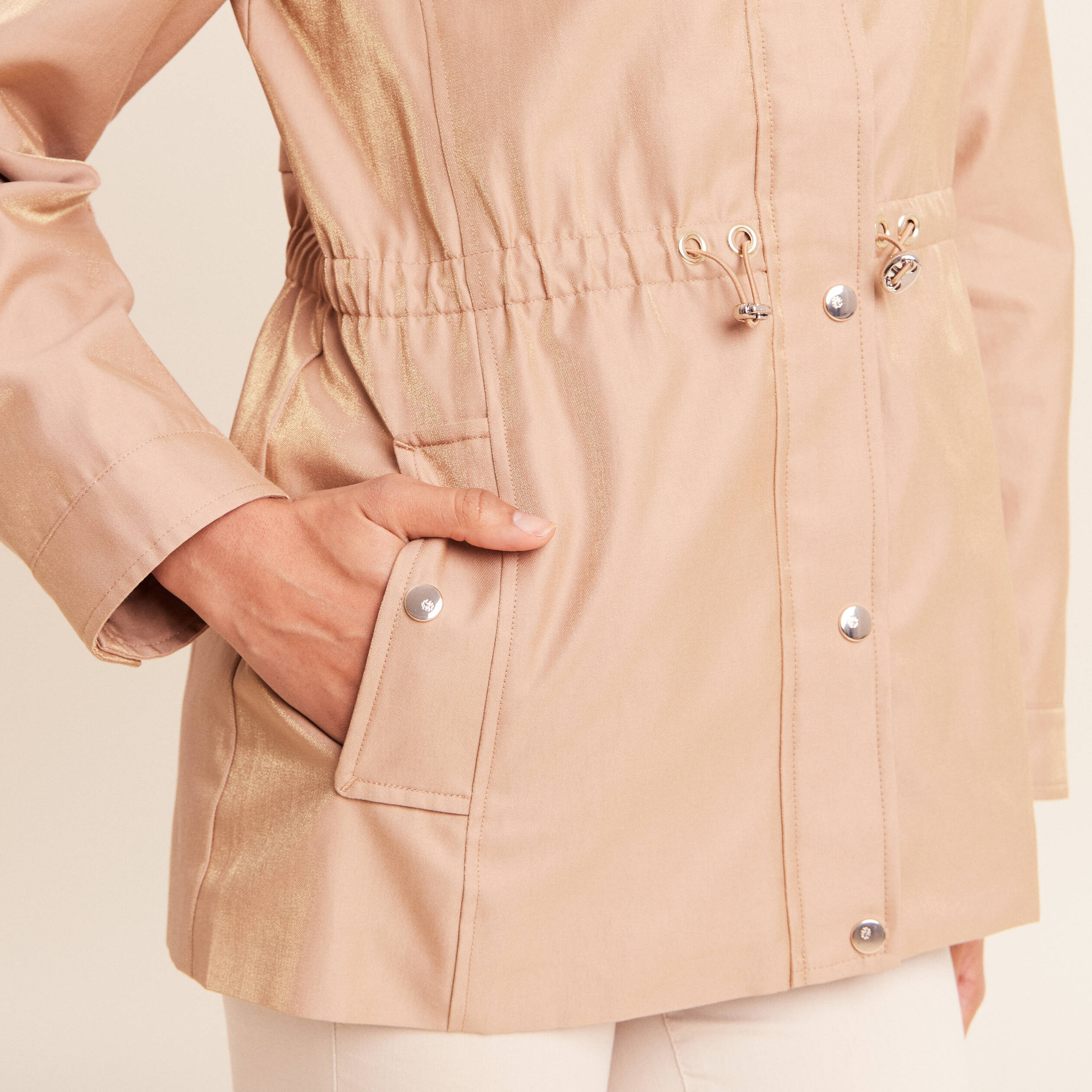 Parka ajust&eacute;e mi-longue brillante sable femme