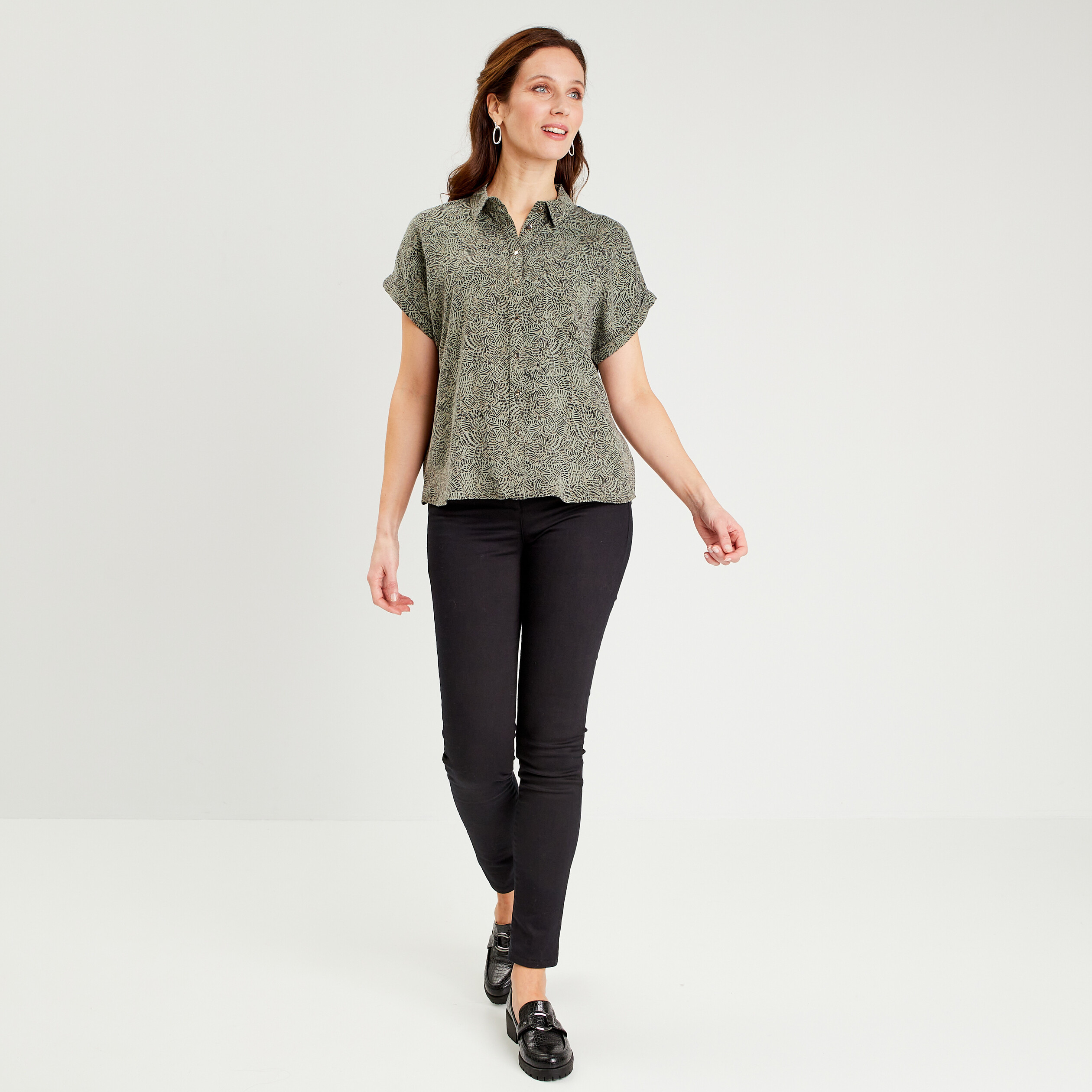 chemise manches courtes vert kaki femme Chemise manches courtes vert kaki femme