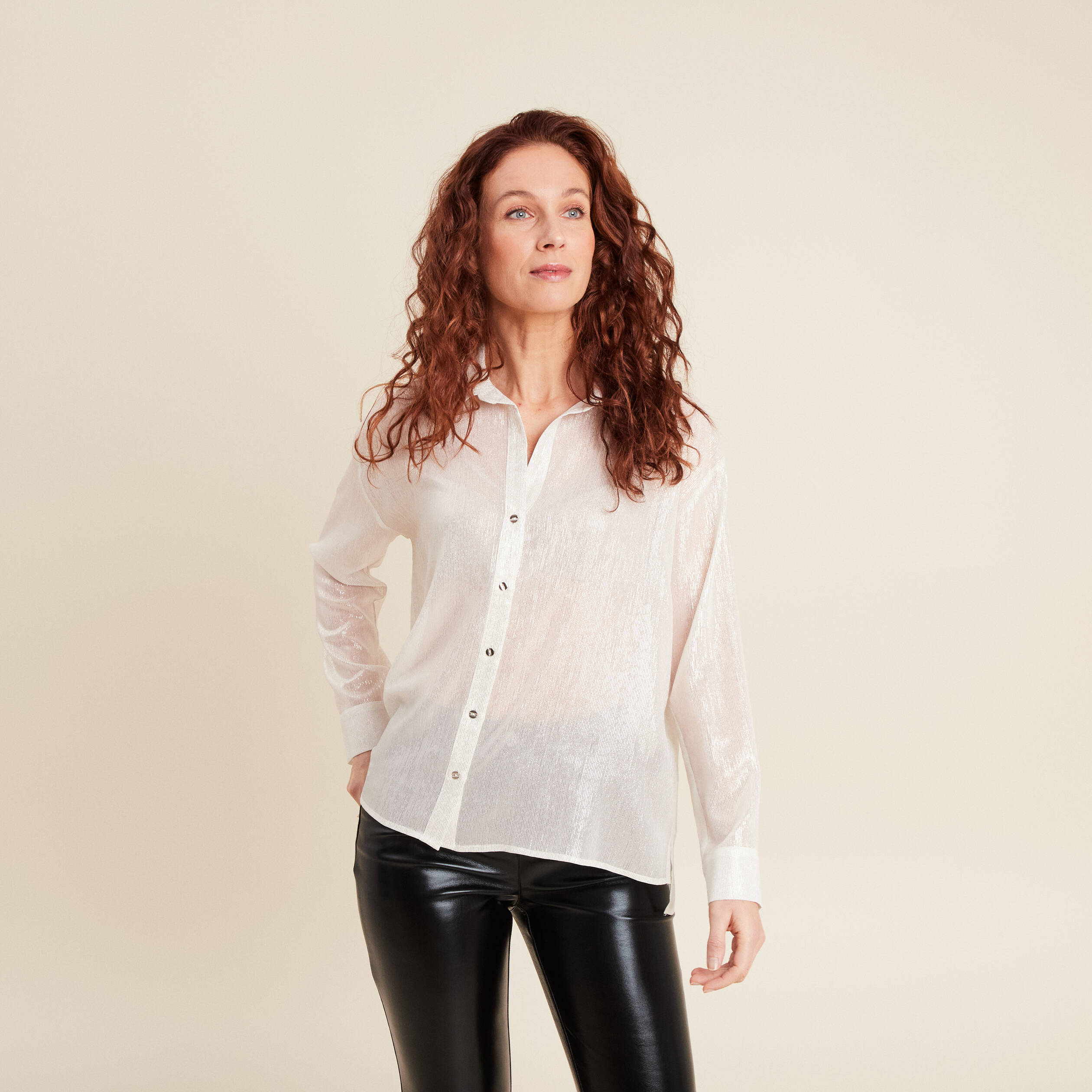 Chemise manches longues iris&eacute;e blanc femme