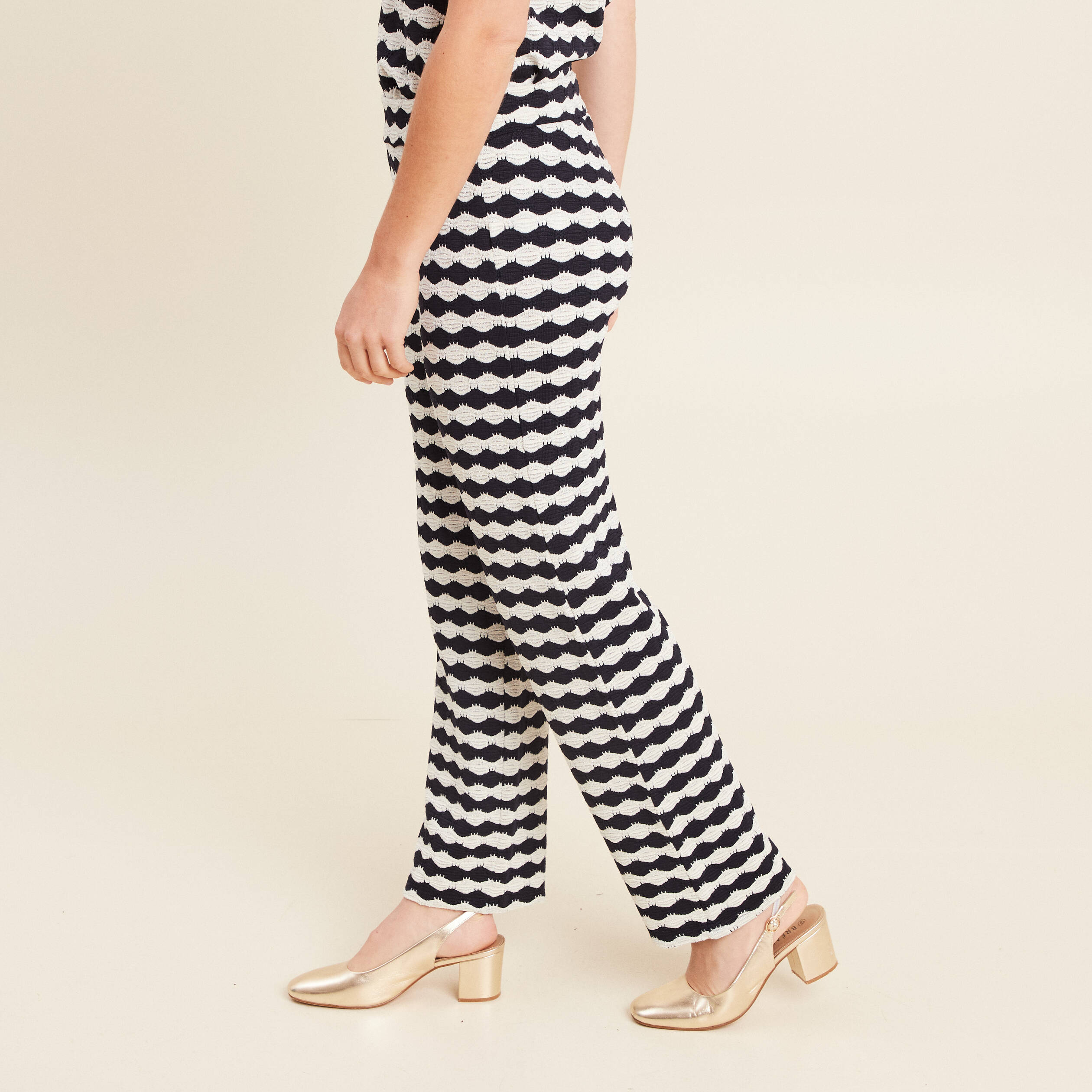 pantalon large taille haute bleu marine femme Pantalon large taille haute bleu marine femme