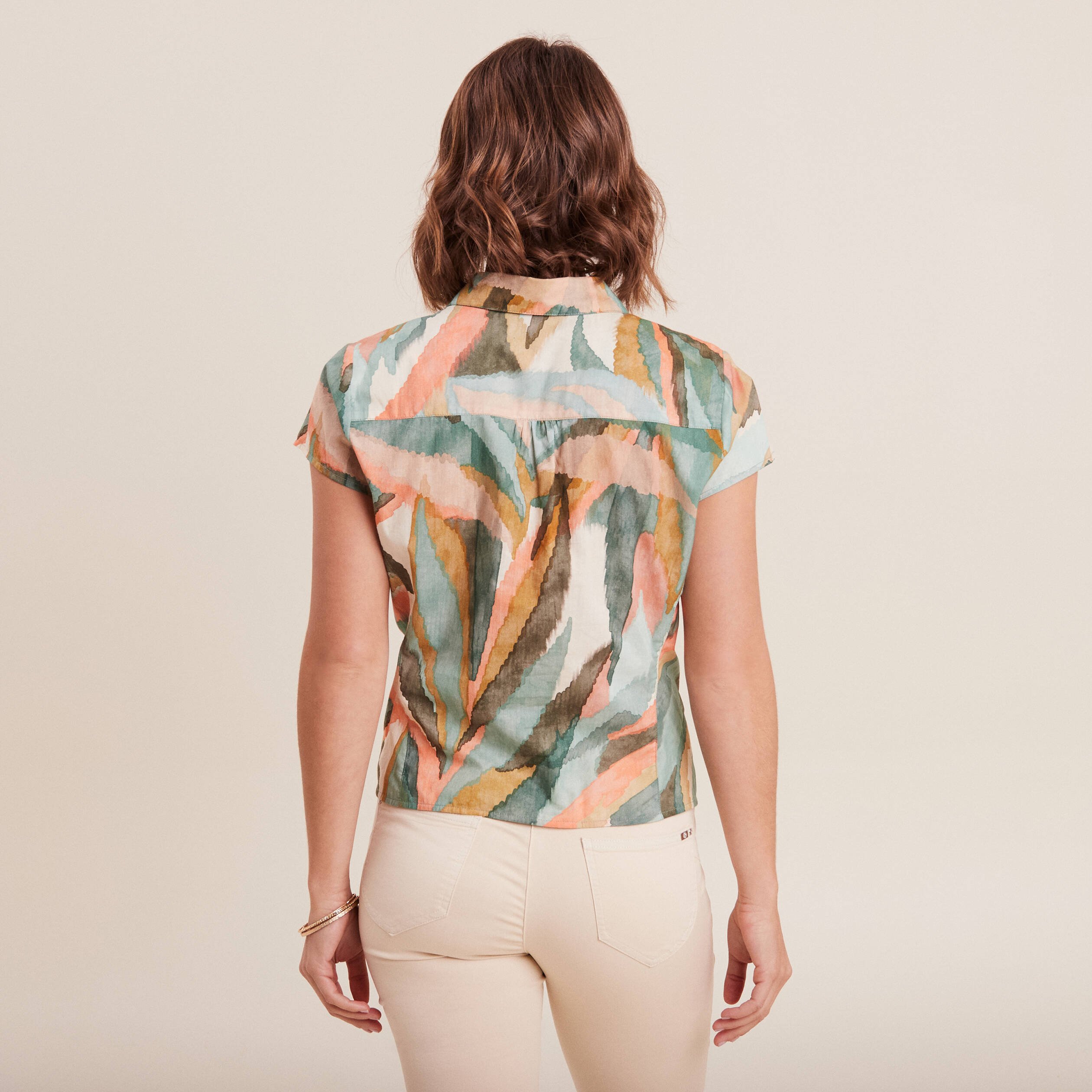 chemise manches courtes nouee multicolore femme Chemise manches courtes nouée multicolore femme