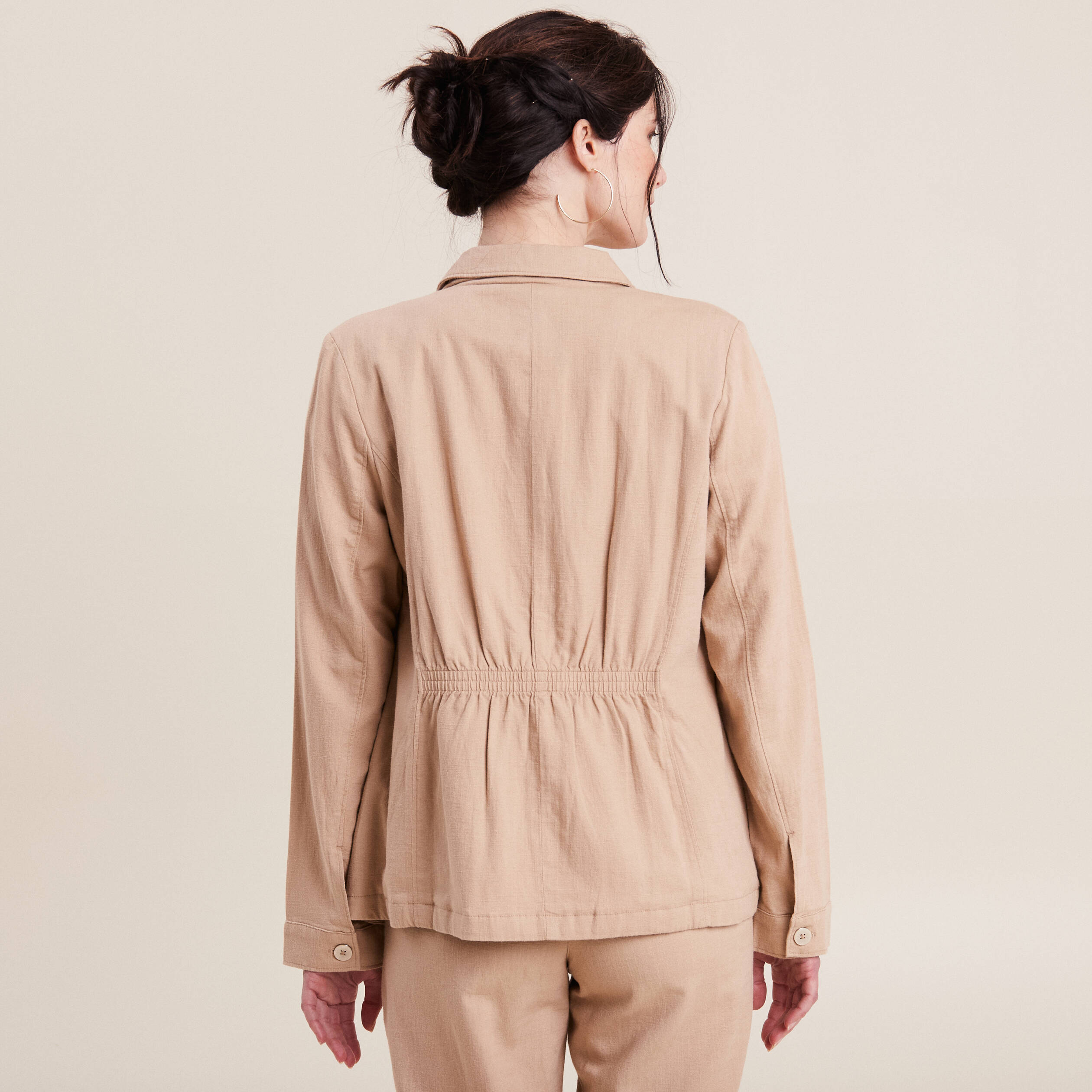 veste droite boutonnee sable femme Veste droite boutonnée sable femme