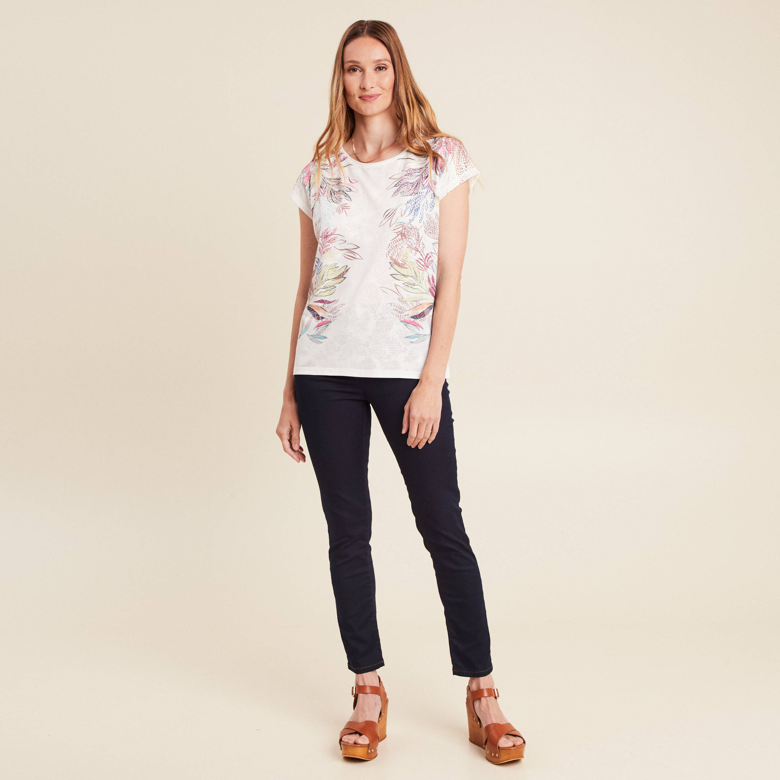 t shirt col rond manches courtes ecru femme T-shirt col rond manches courtes ecru femme