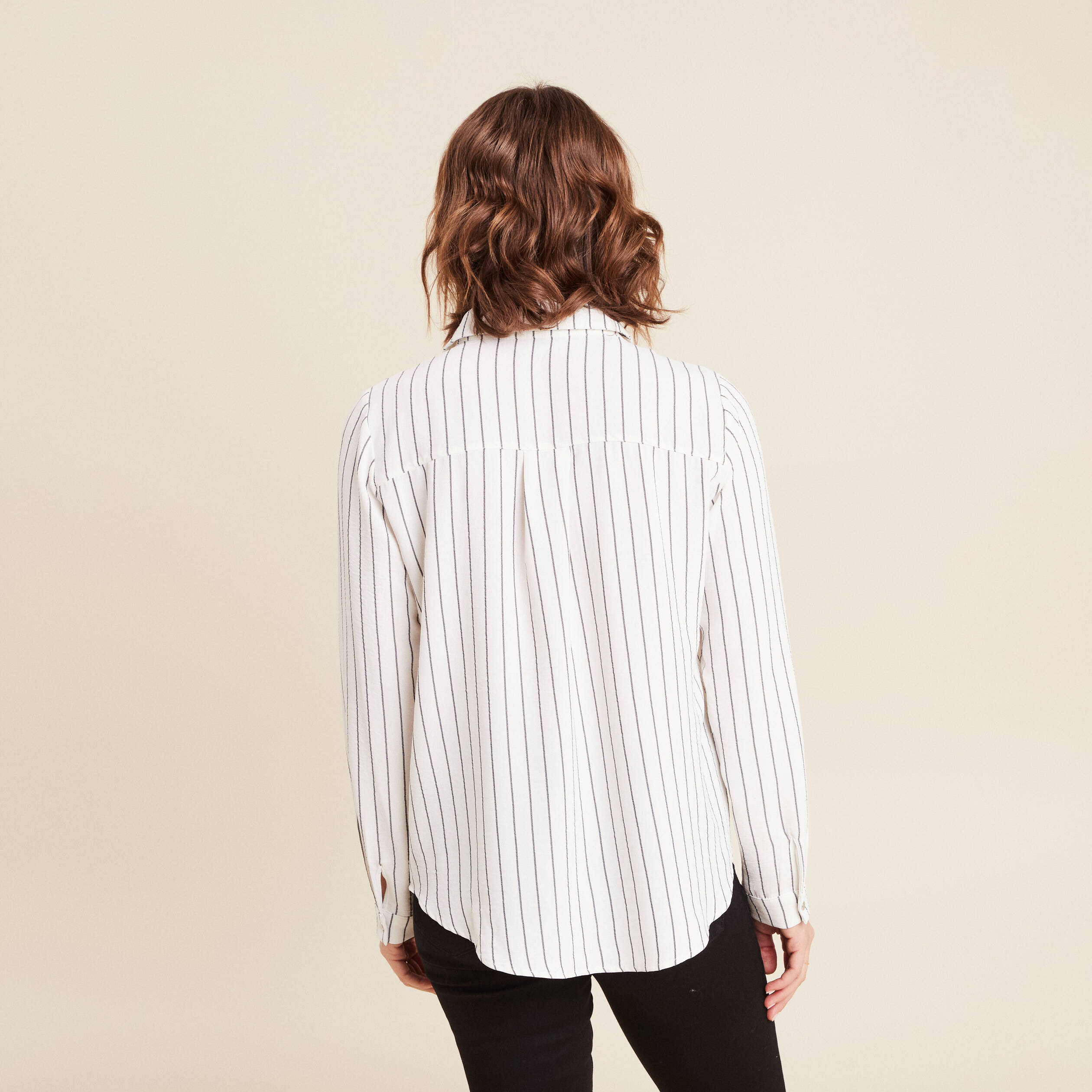 chemise manches longues gris fonce femme Chemise manches longues gris foncé femme
