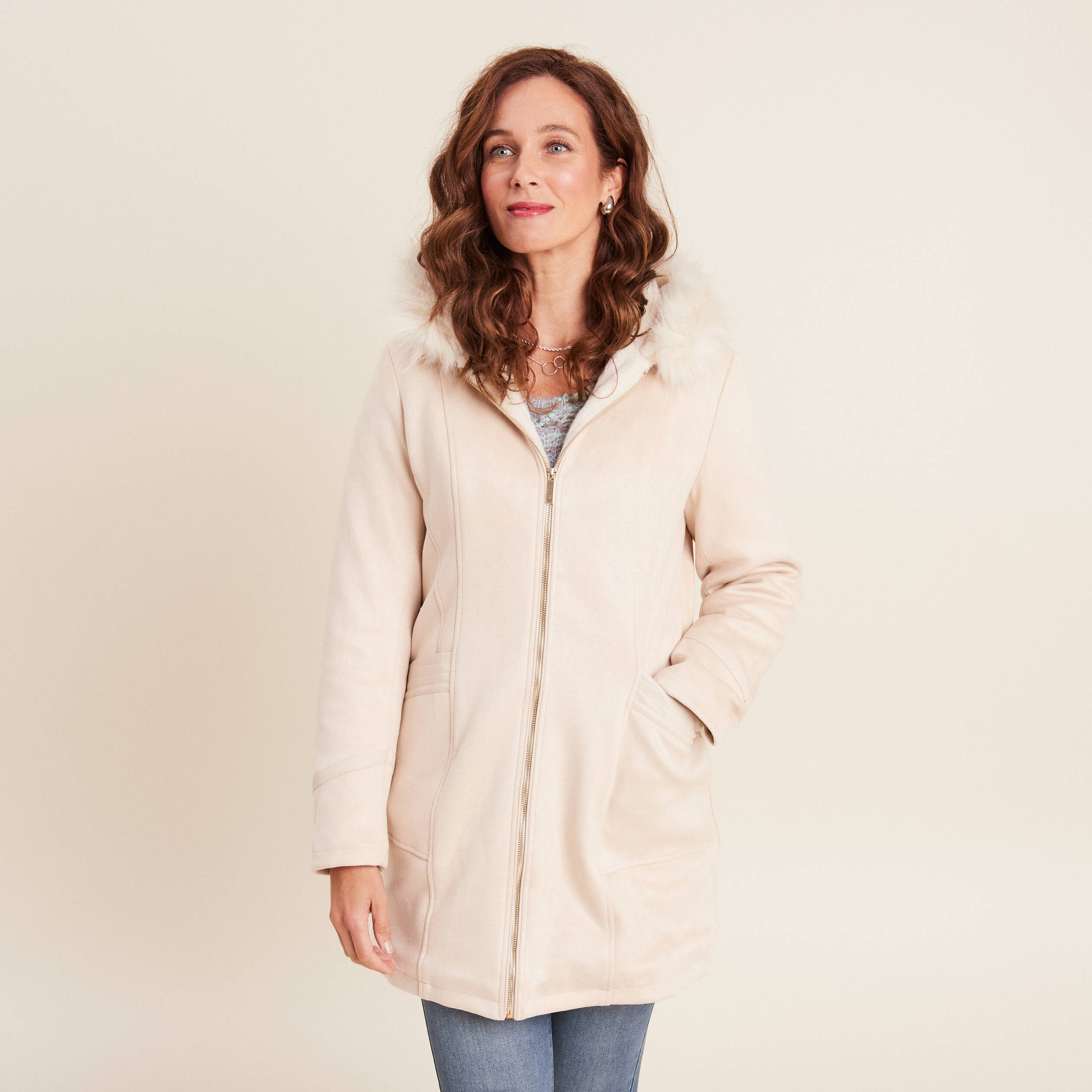 Manteau su&eacute;dine &agrave; capuche creme femme