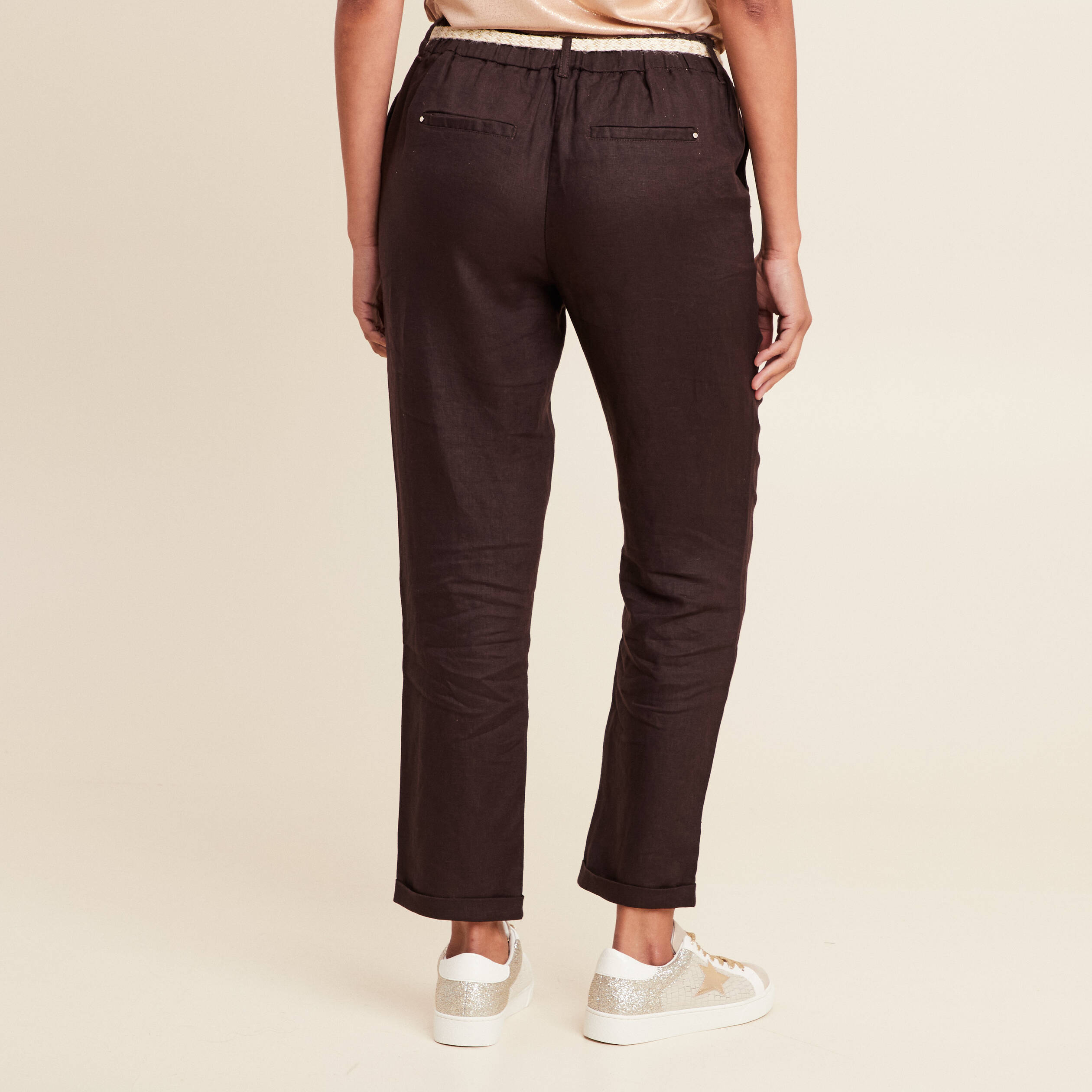 pantalon flou ceinture marron fonce femme Pantalon flou ceinturé marron foncé femme