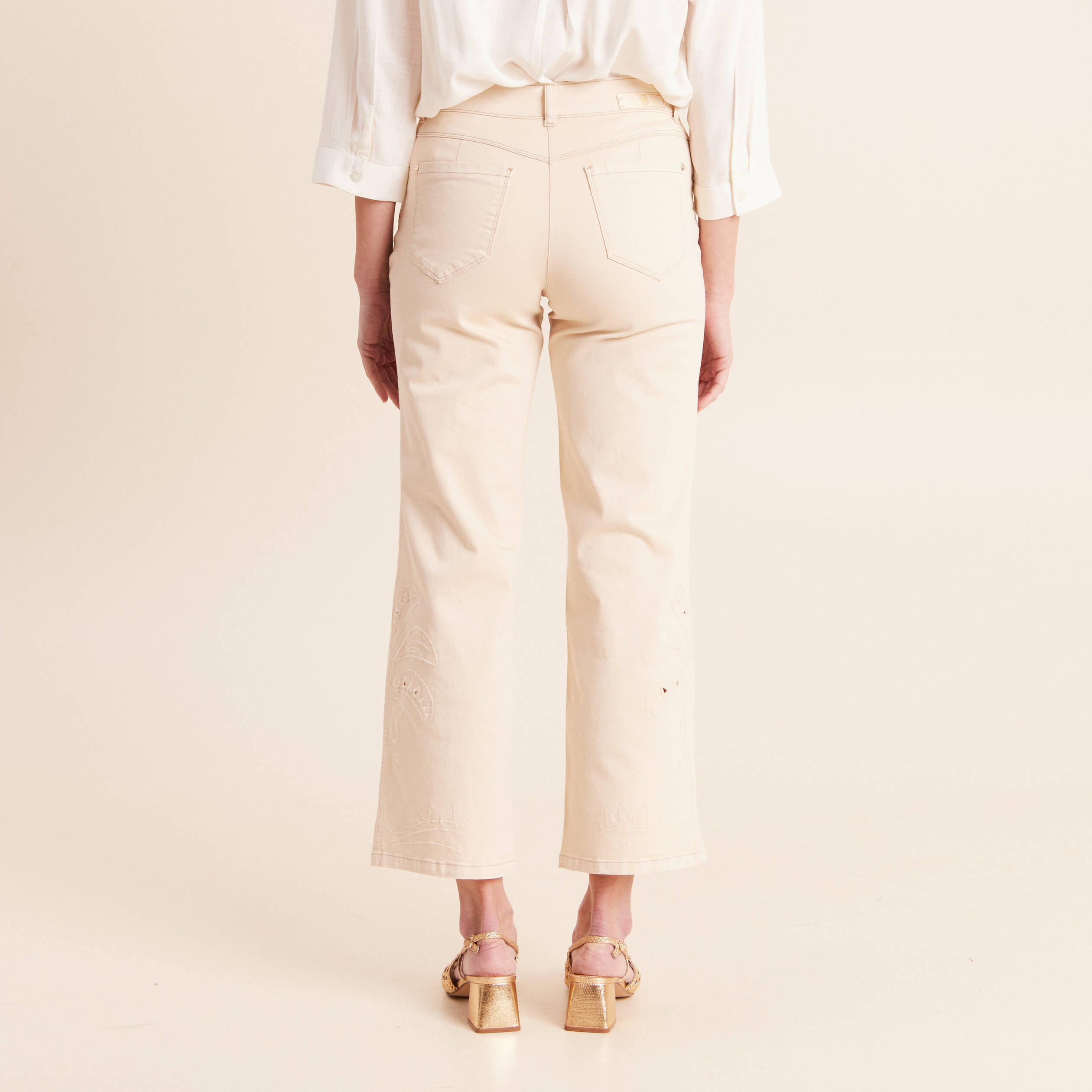 Pantalon 7/8&egrave;me coupe large ivoire femme