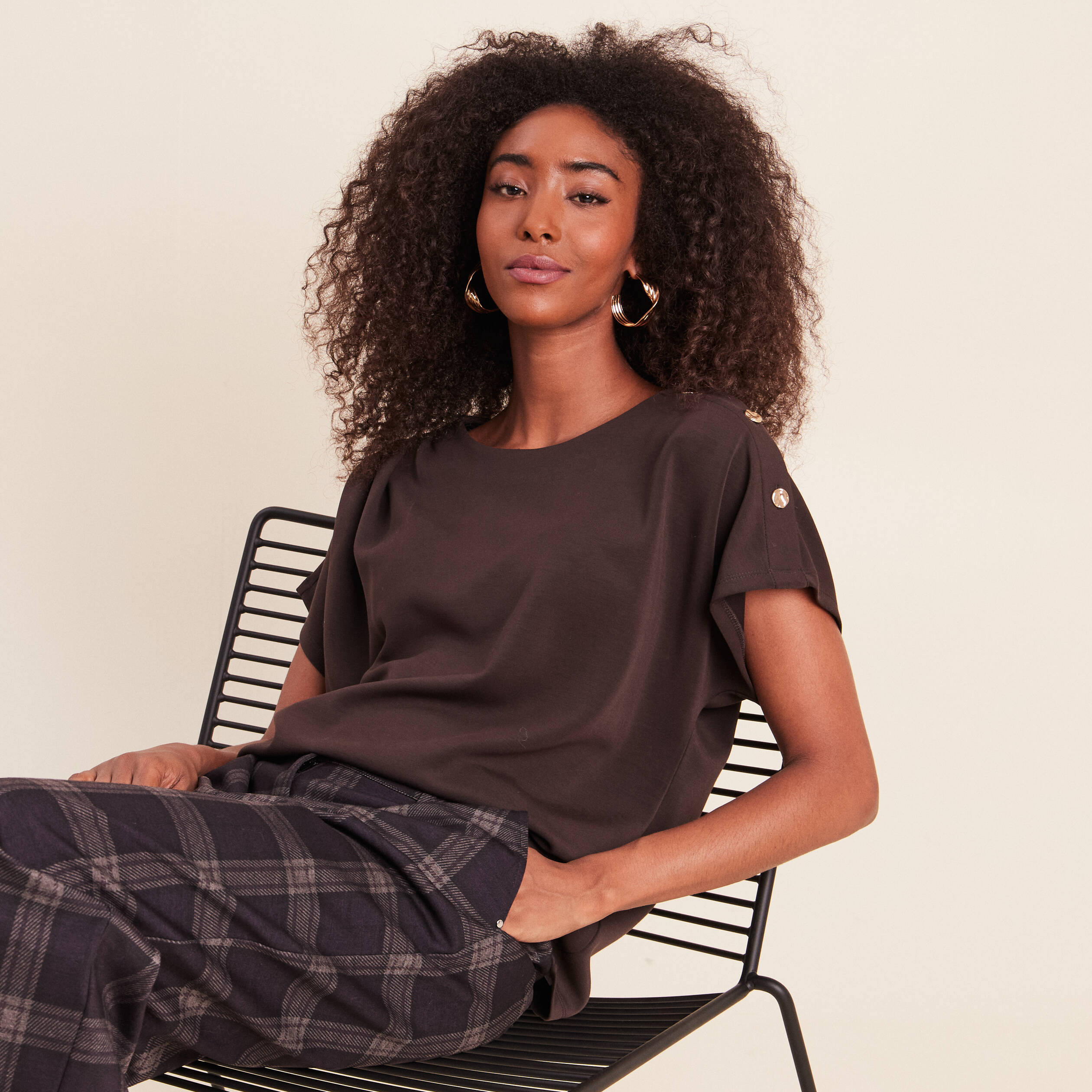 T-shirt manches coudes marron fonc&eacute; femme