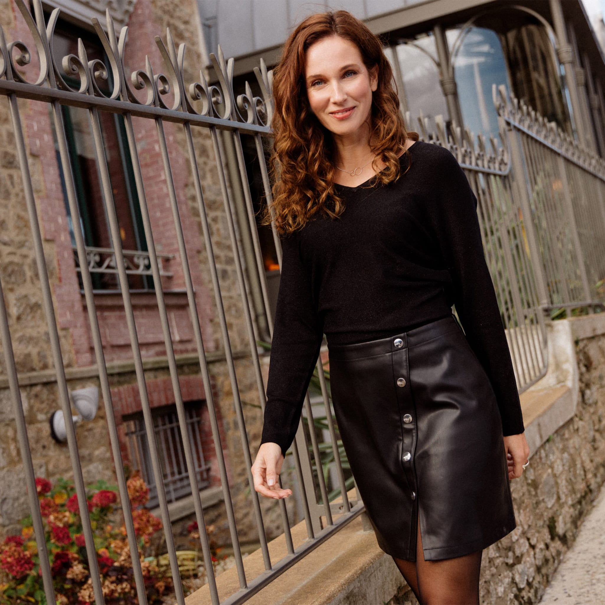 robe tricot bas simili cuir noir femme Robe tricot bas simili cuir noir femme