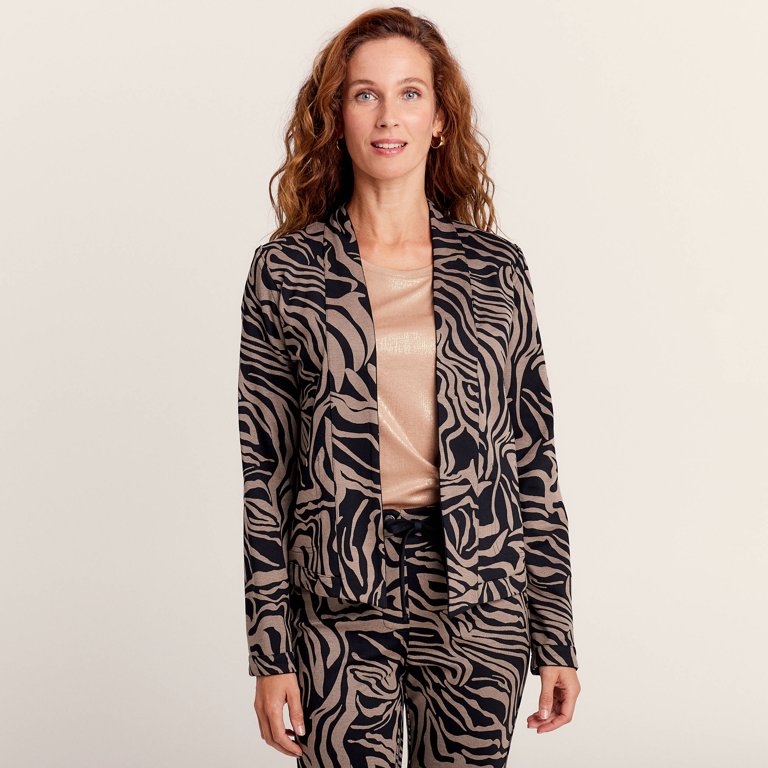 Veste droite r&eacute;versible noir femme