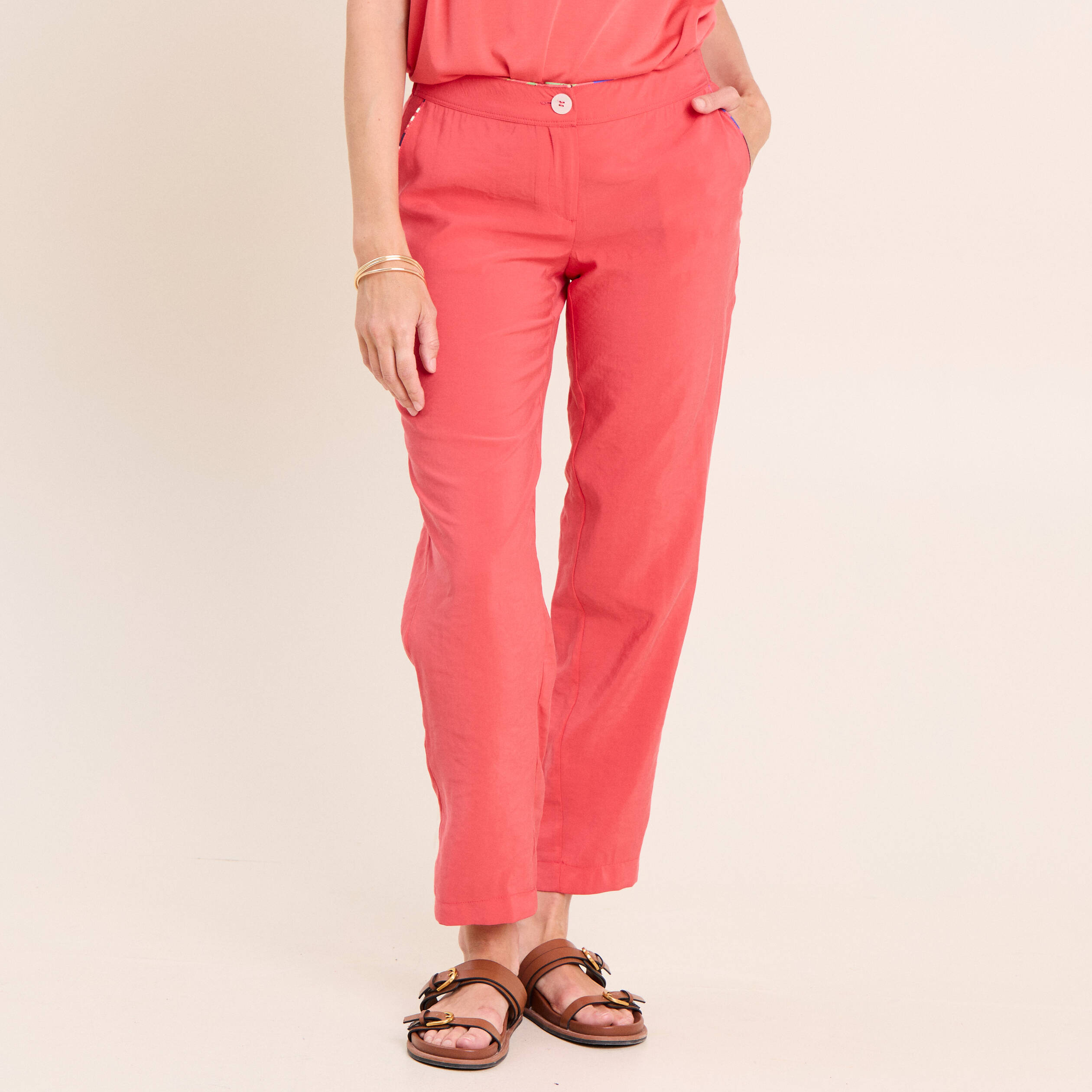 Pantalon chino large 7/8&egrave;me rouge femme