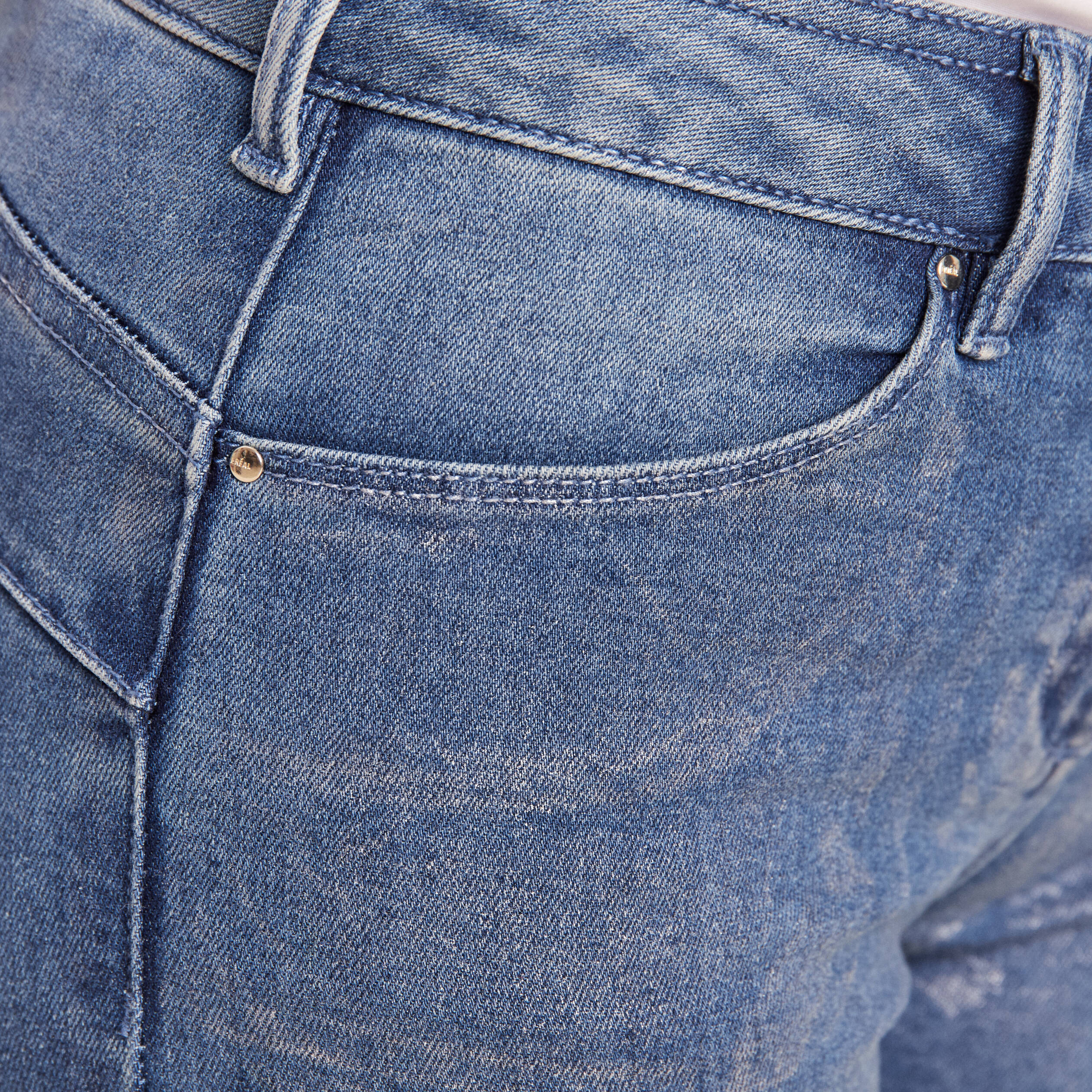 Jean ajust&eacute; taille basse denim stone femme