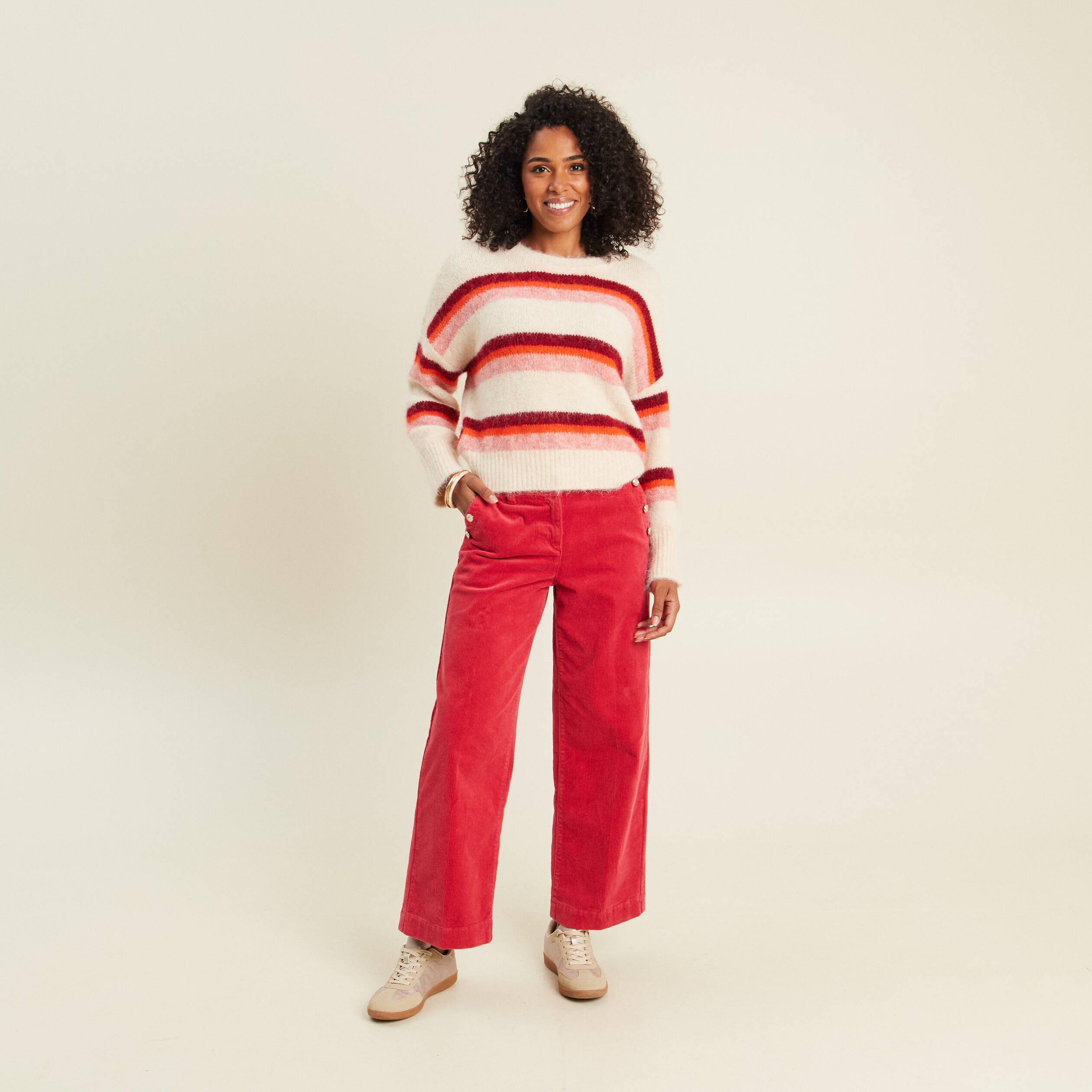 Pantalon large velours c&ocirc;tel&eacute; rouge femme