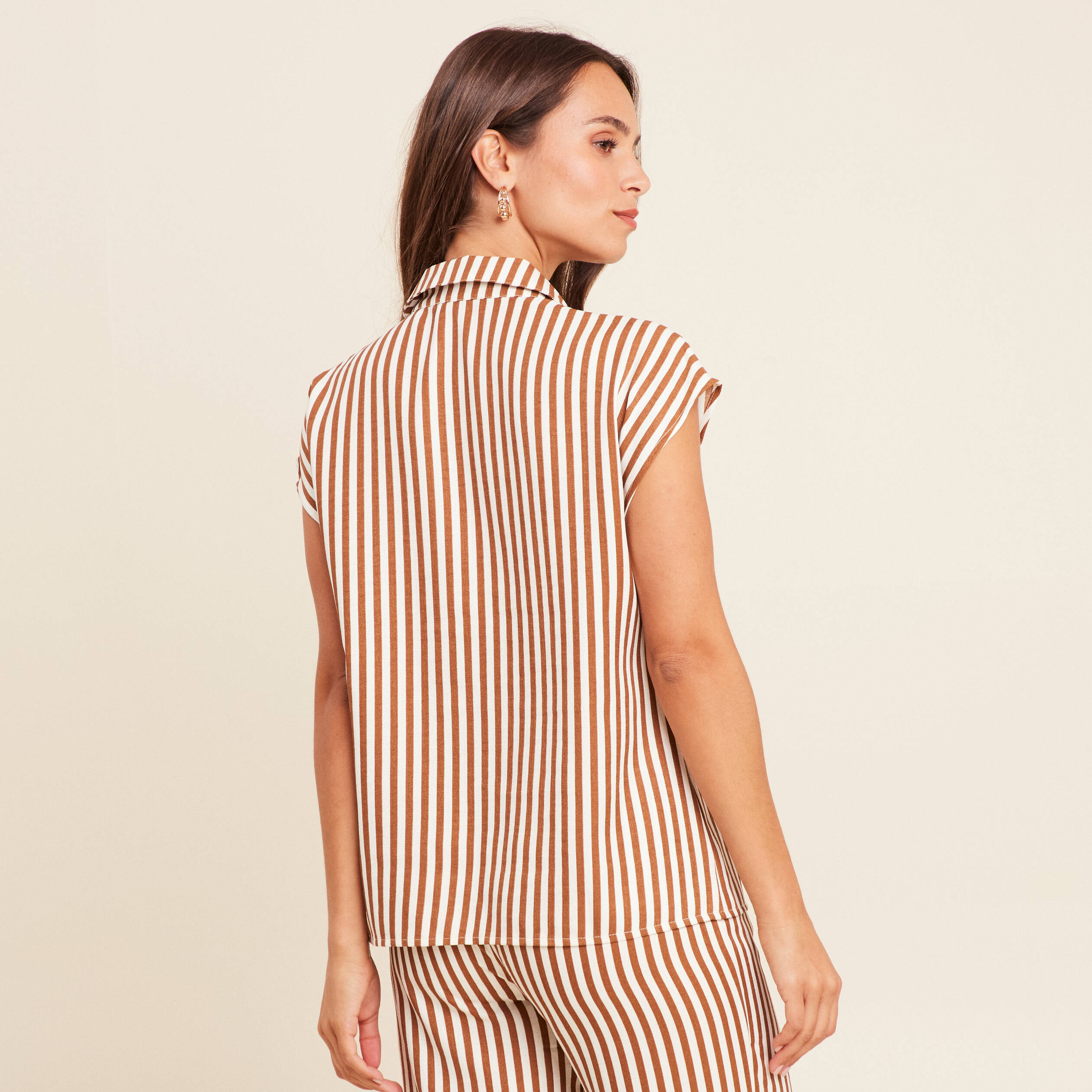 chemise manches courtes aspect lin blanc femme Chemise manches courtes aspect lin blanc femme