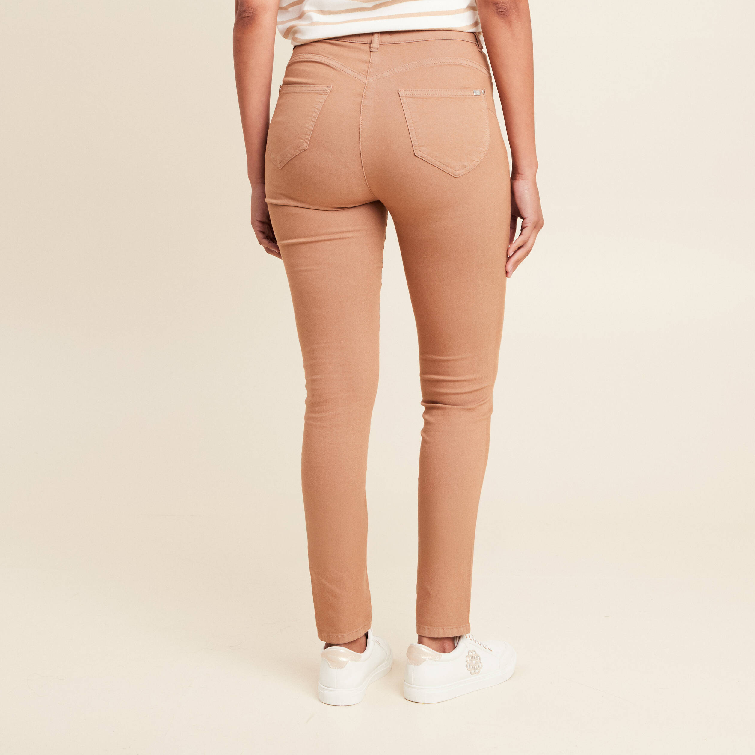 pantalon leger taille haute long marron femme Pantalon léger taille haute long marron femme