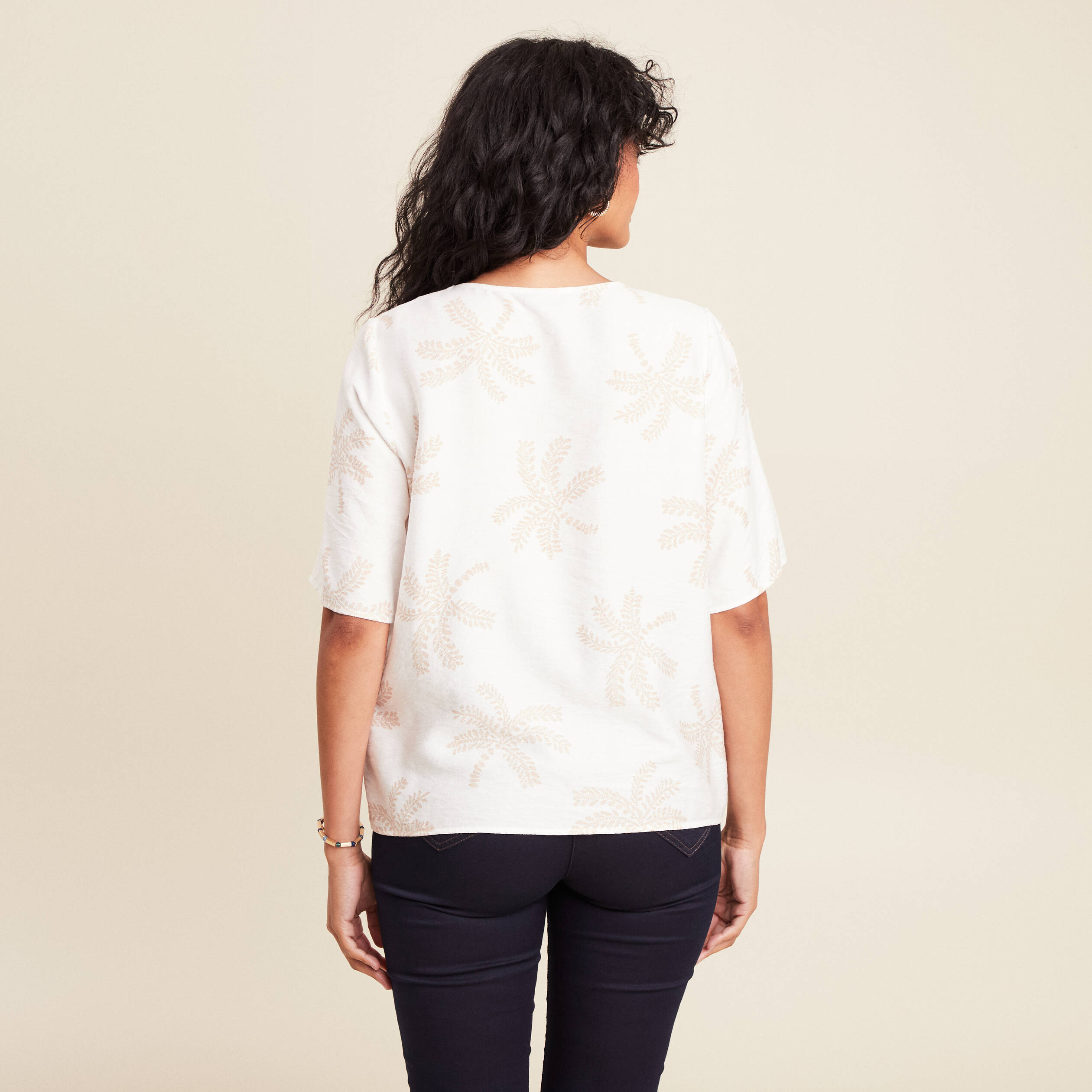 blouse crepe manches courtes beige femme Blouse crêpe manches courtes beige femme