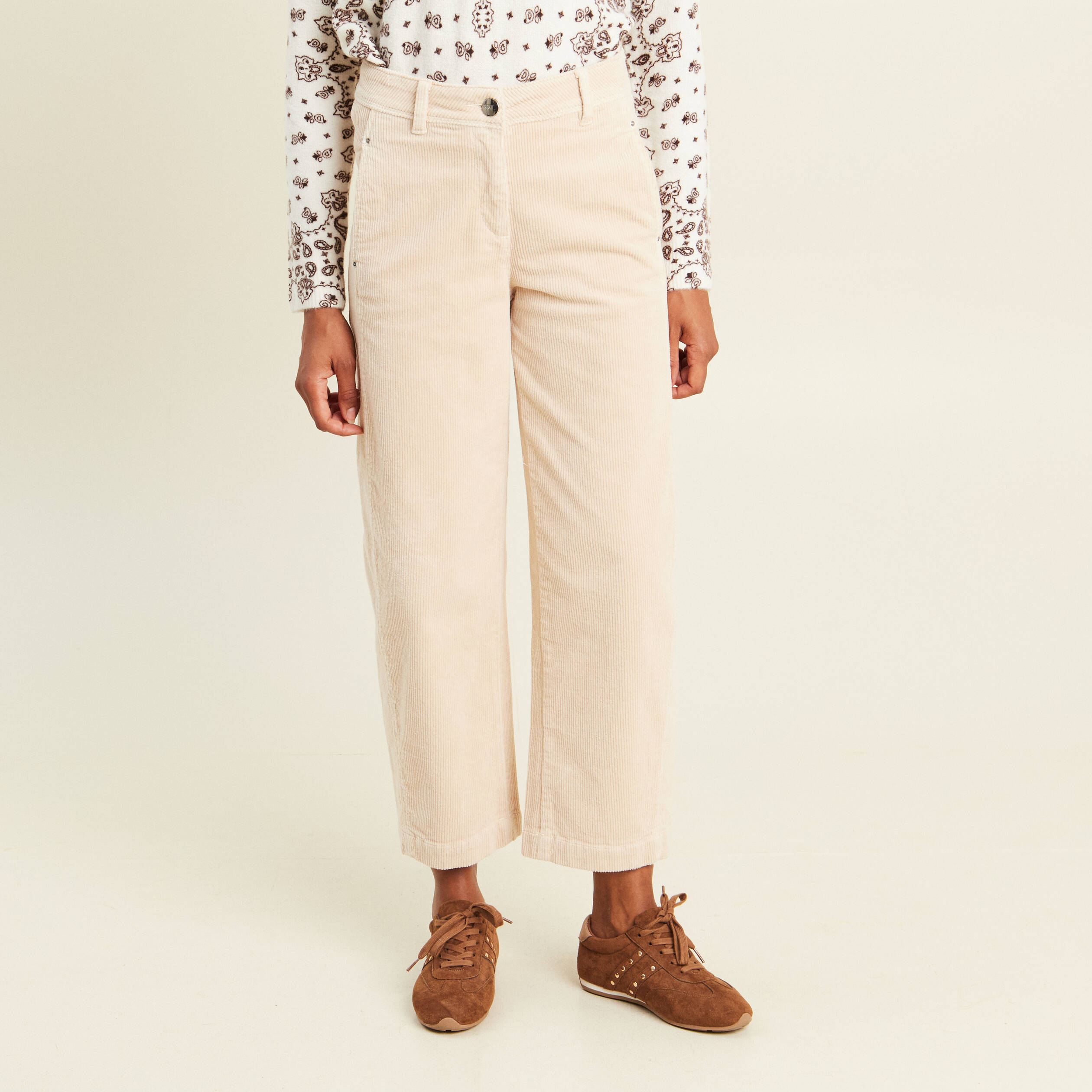 Pantalon large 7/8&egrave;me en velours sable femme