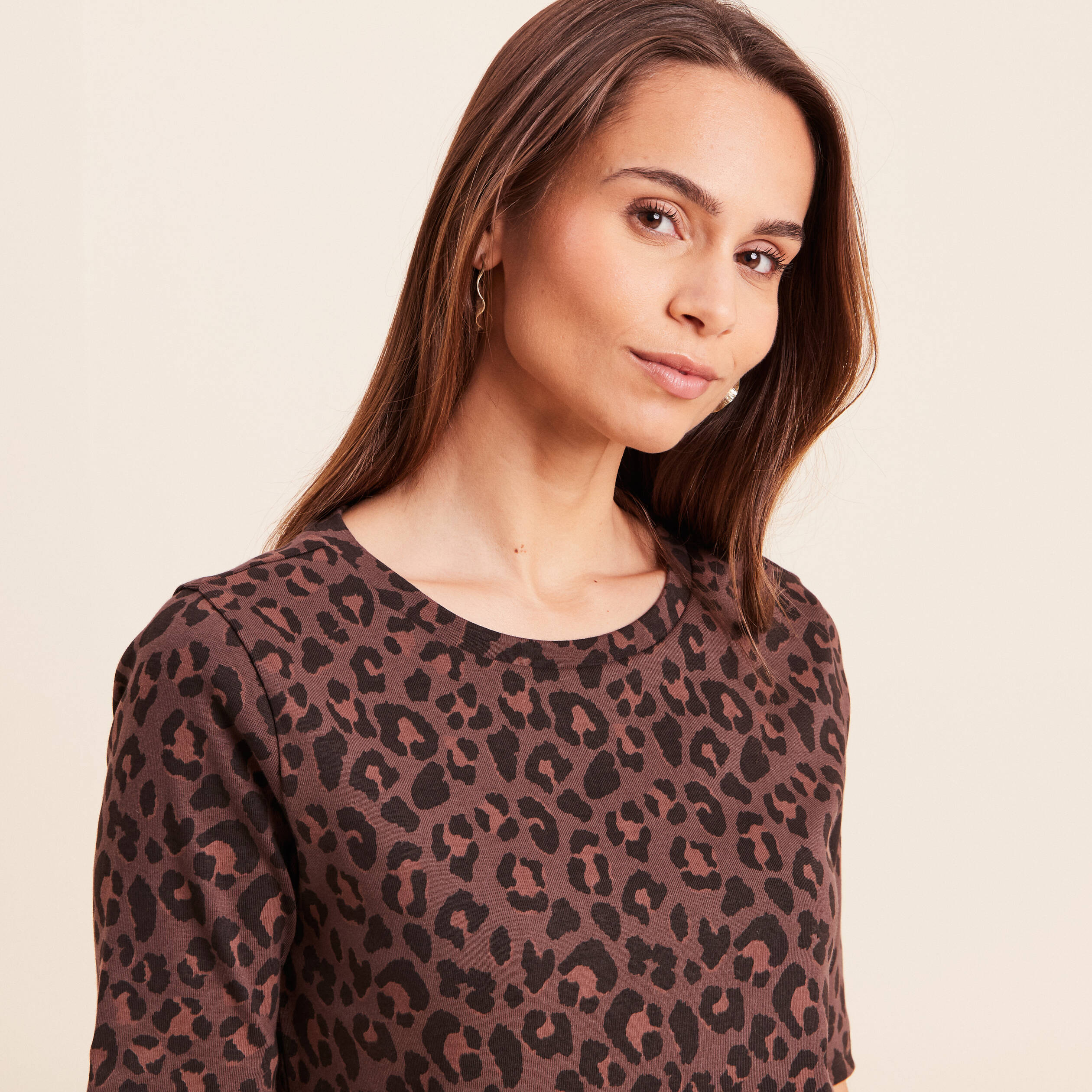 T-shirt en coton biologique marron femme