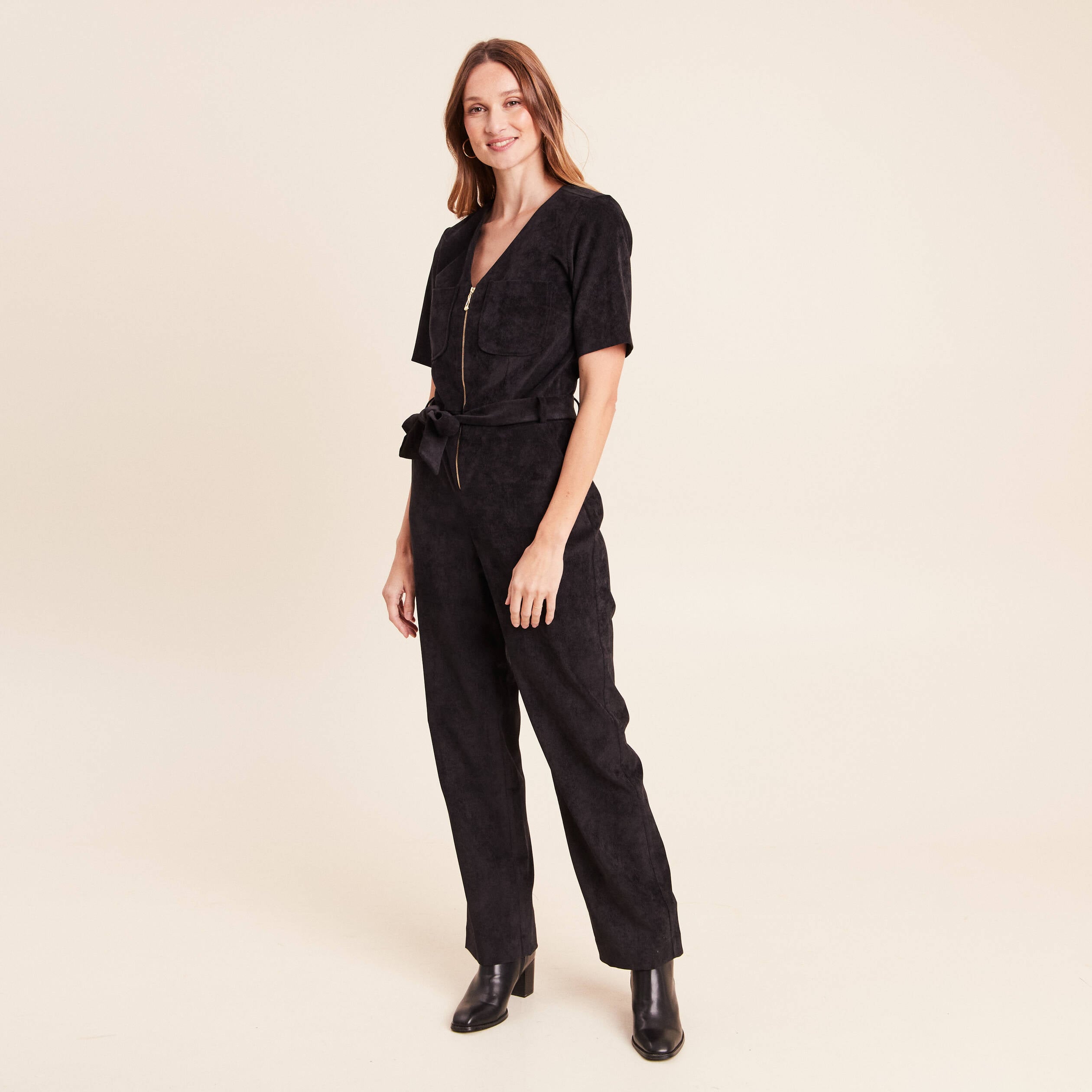 Combinaison en velours noir femme