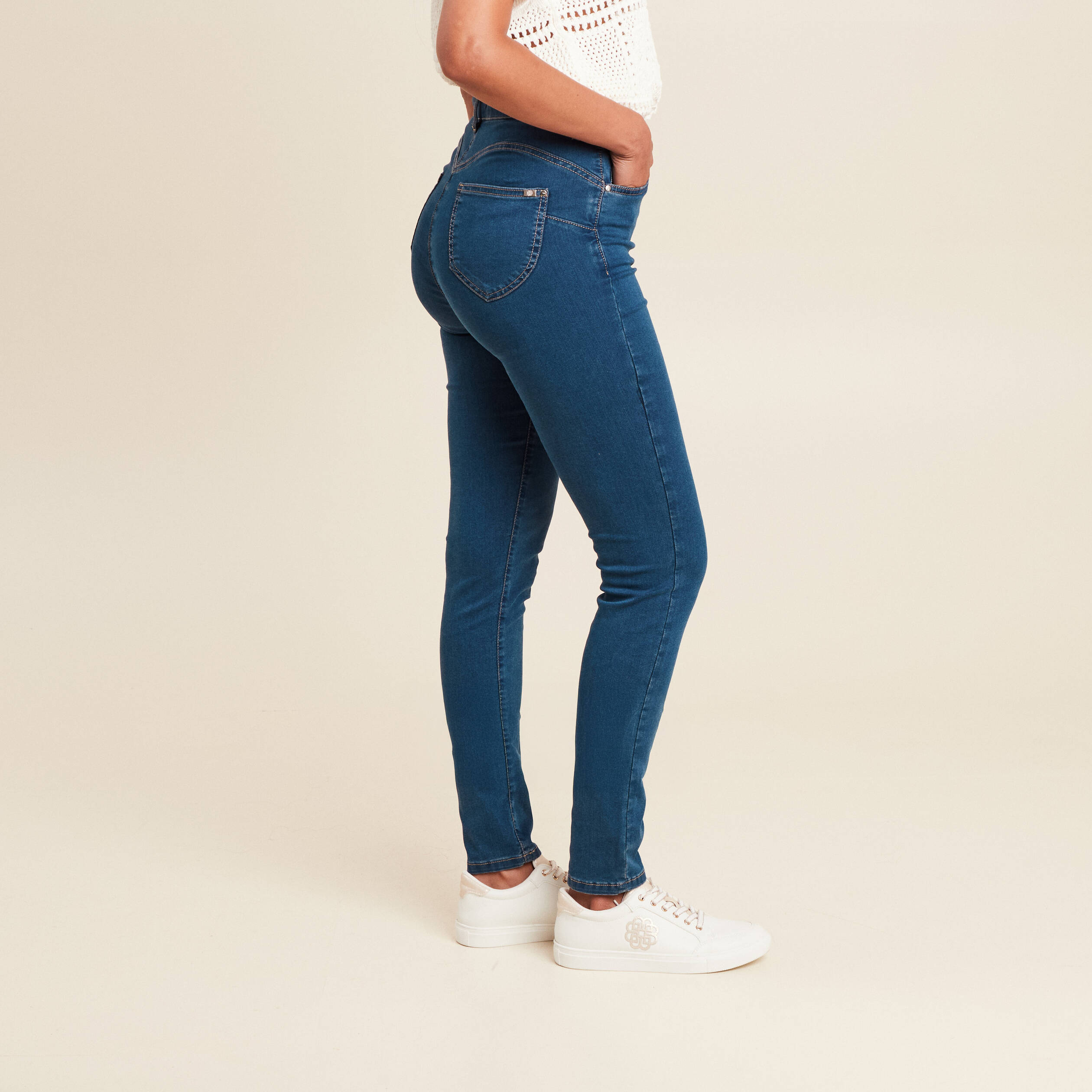 jeans leger taille haute long denim double stone femme Jeans léger taille haute long denim double stone femme