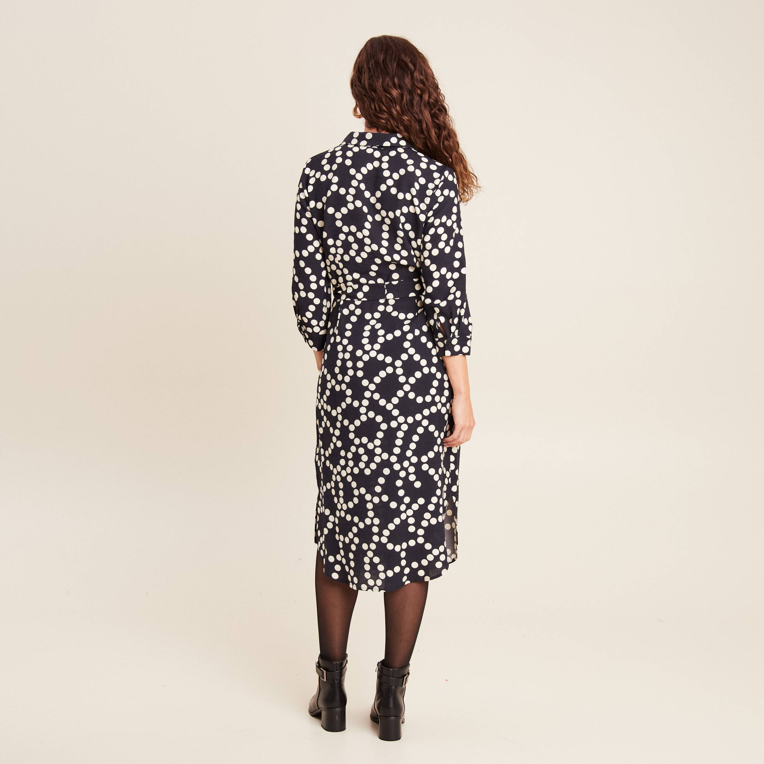 robe longue evasee ceinturee noir femme Robe longue évasée ceinturée noir femme