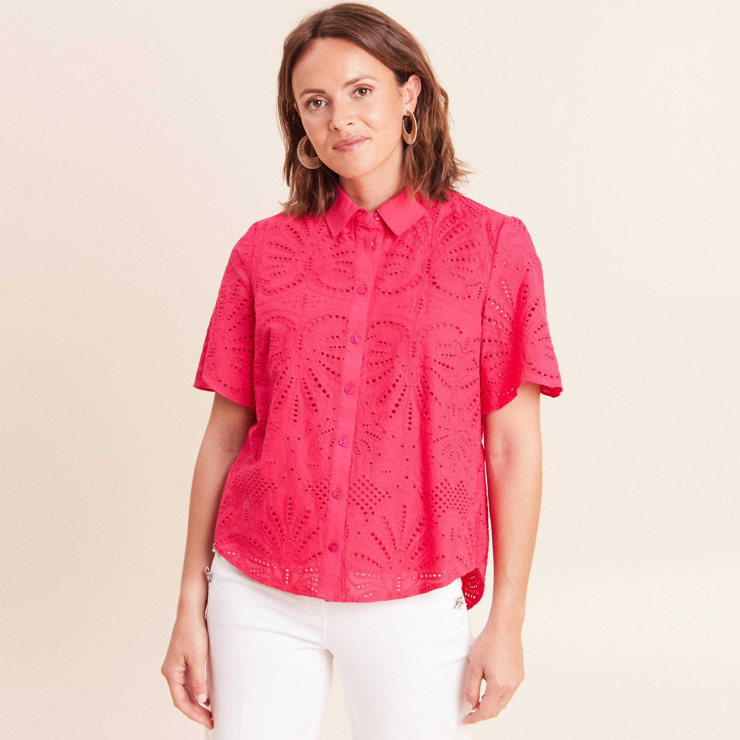 Chemise manches courtes brod&eacute;e rose fushia femme