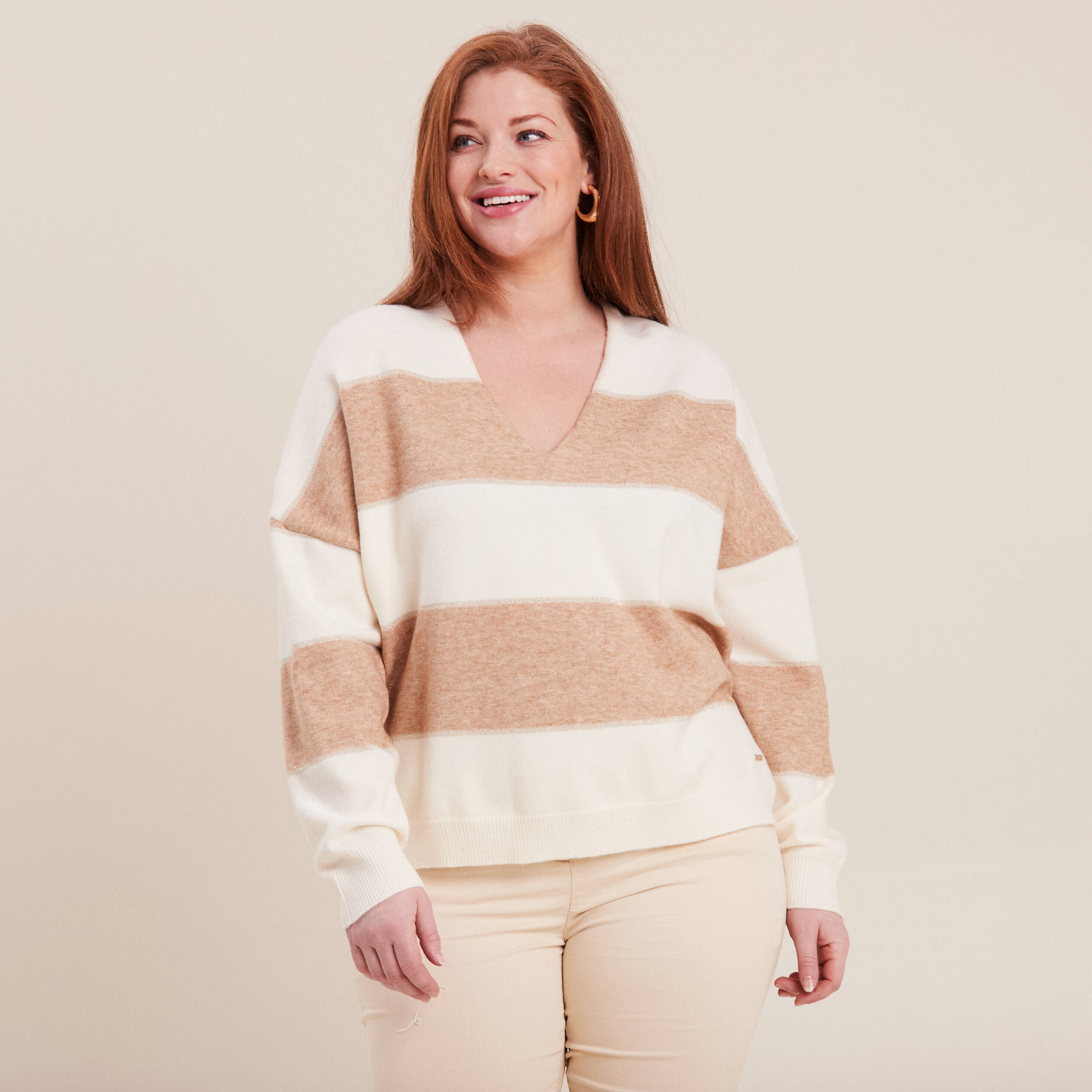 pull manches longues col en v sable femme Pull manches longues col en V sable femme